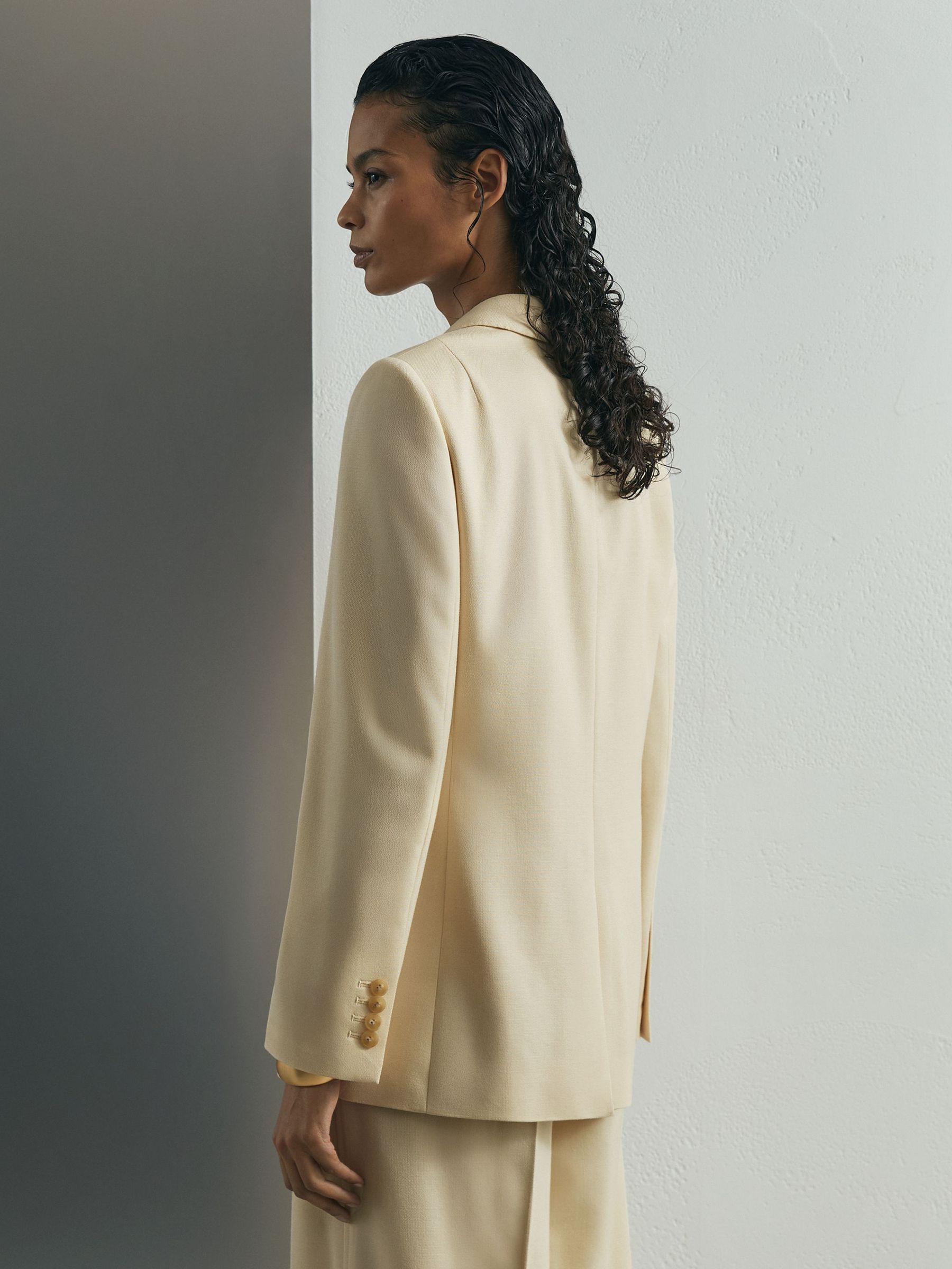 Atelier Cream Silk-Wool Single-Breasted Suit Blazer in Cream - Image 8 of 9