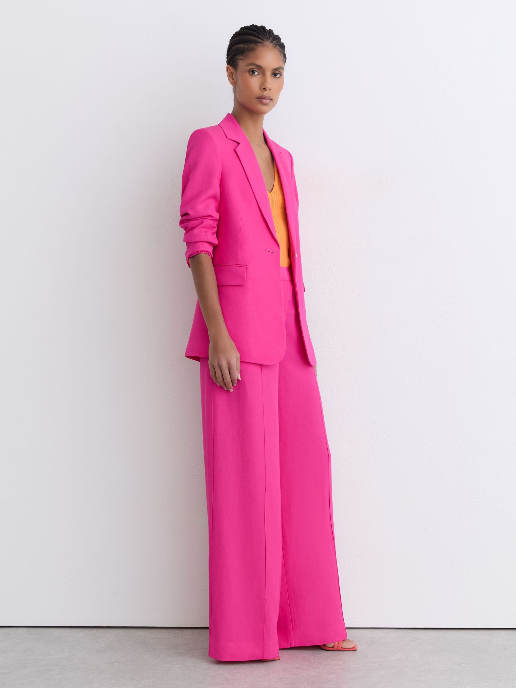 Suit Jacket in Pink - صورة 3 من 9