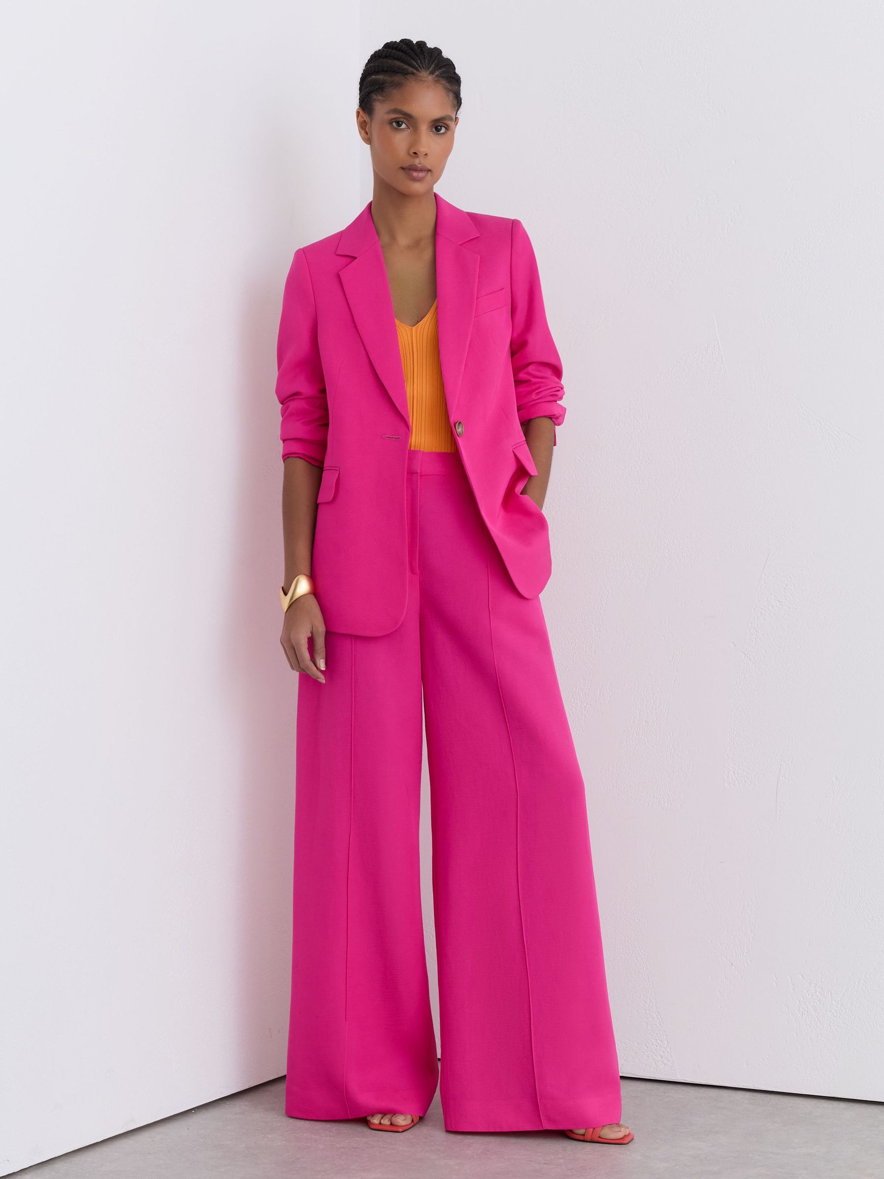 Suit Jacket in Pink - صورة 7 من 9