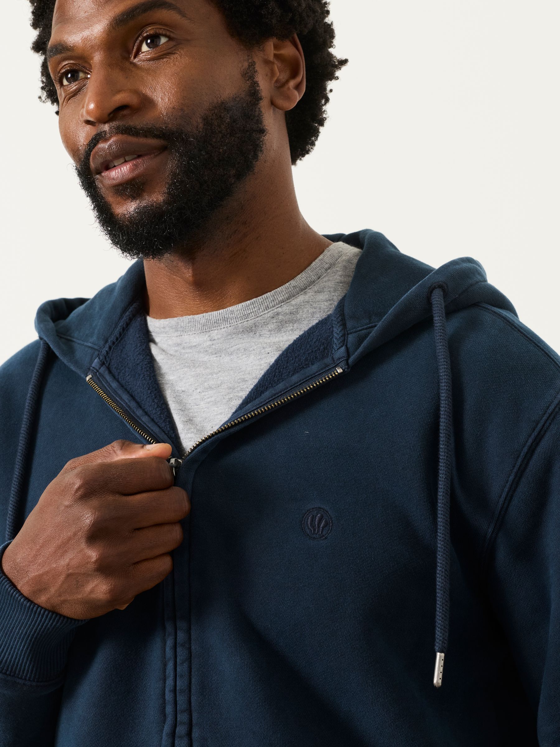 Hayle Navy Zip Through Hoodie - Image 3 of 6