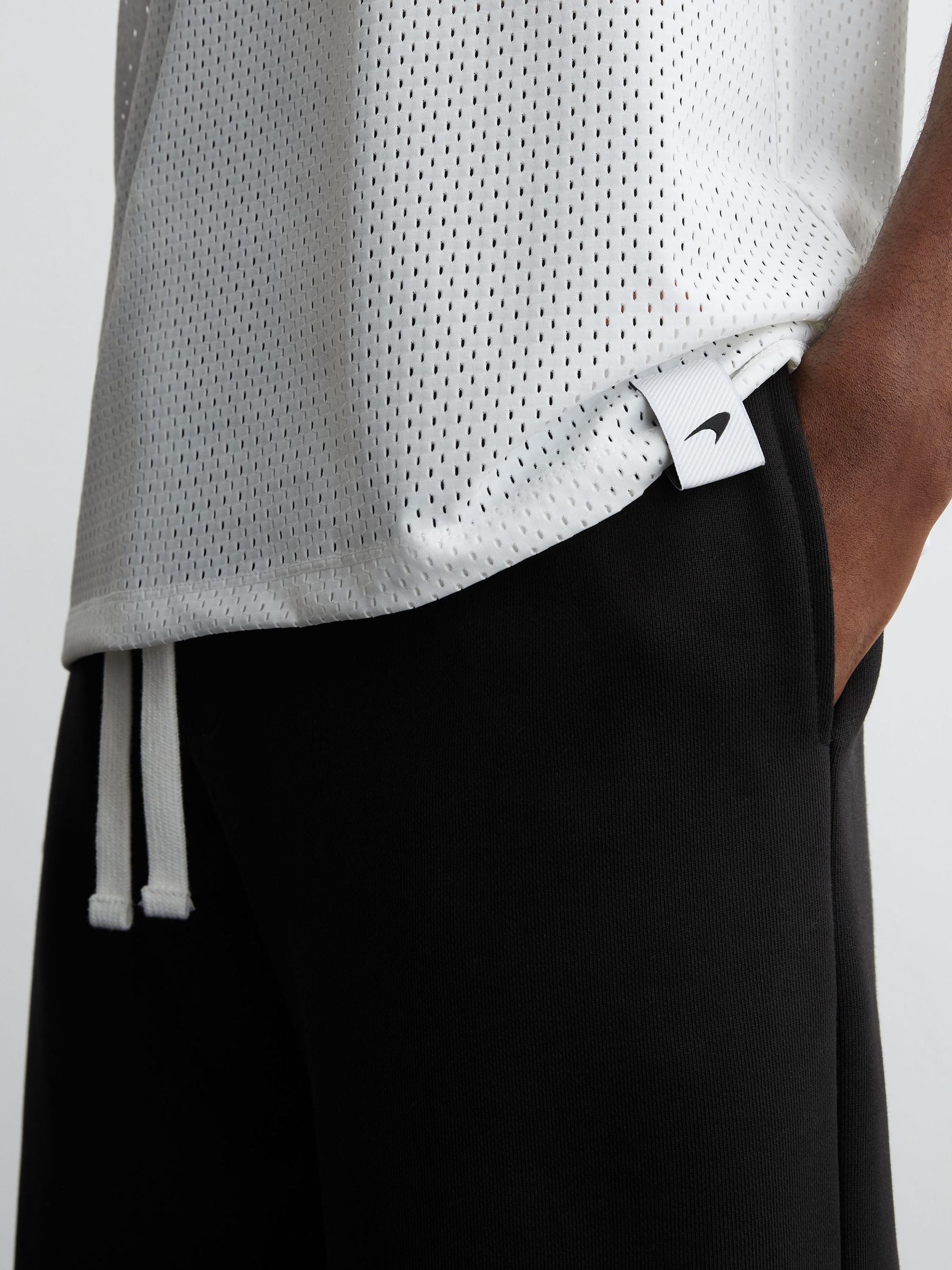 McLaren Racing Logo-Print Mesh Vest in White - Image 5 of 8