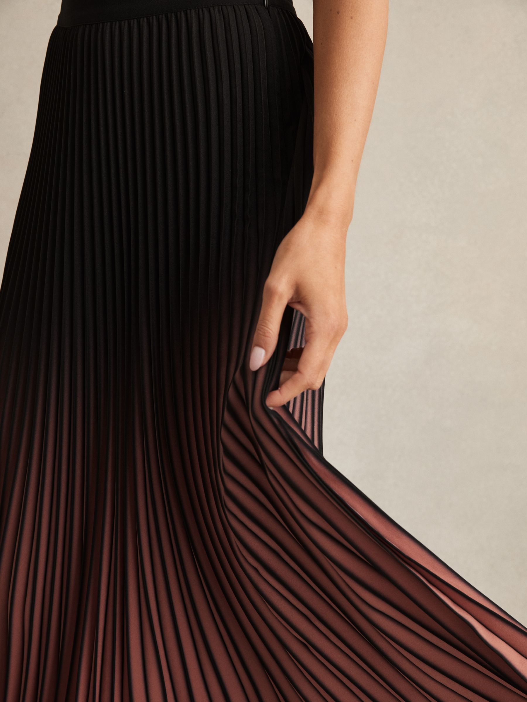 Ombré Pleated Midi Skirt in Black/Pink - Image 4 of 6
