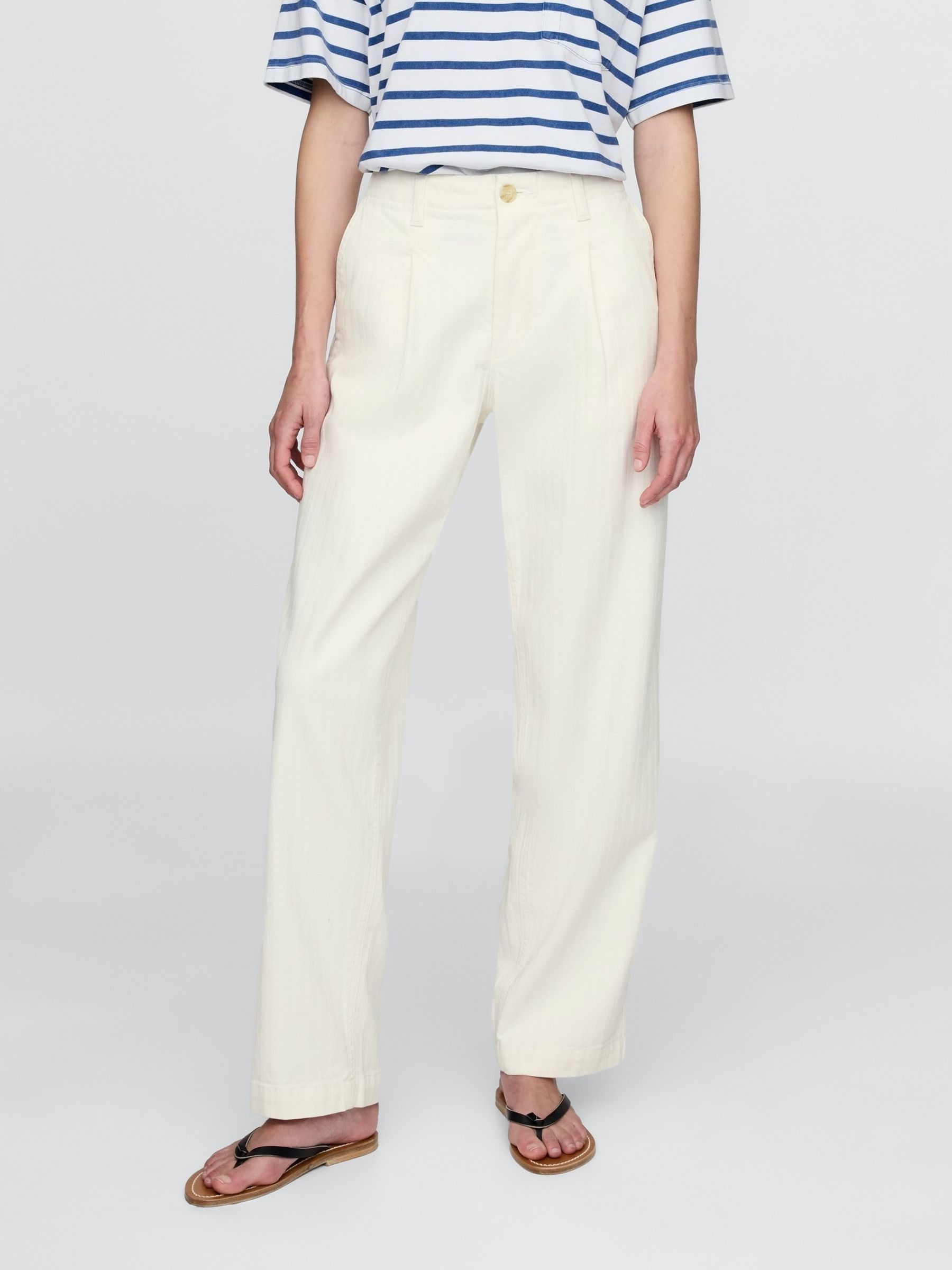 White DÔEN Pleated Denim Trousers - Image 4 of 7