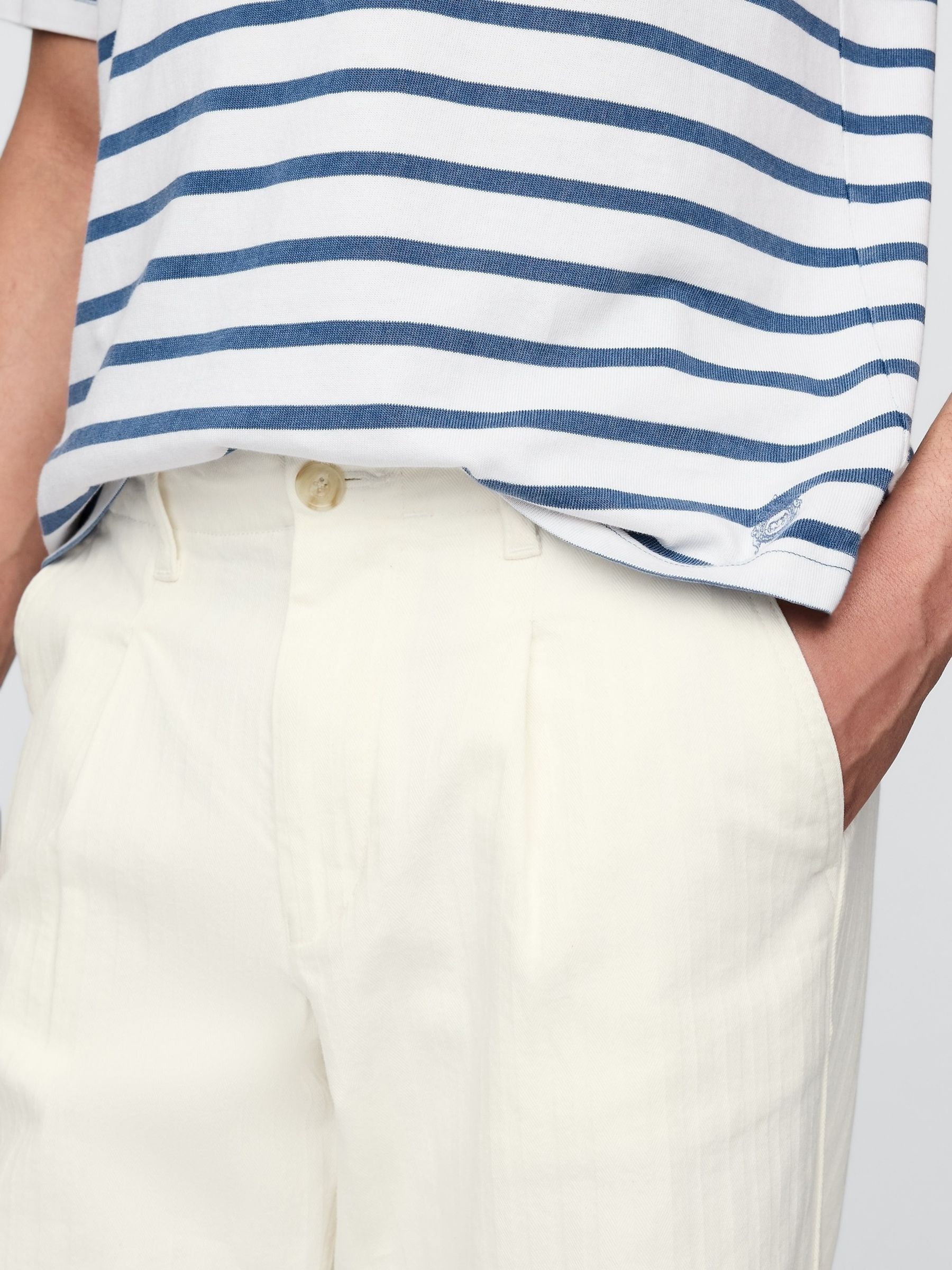 White DÔEN Pleated Denim Trousers - Image 6 of 7