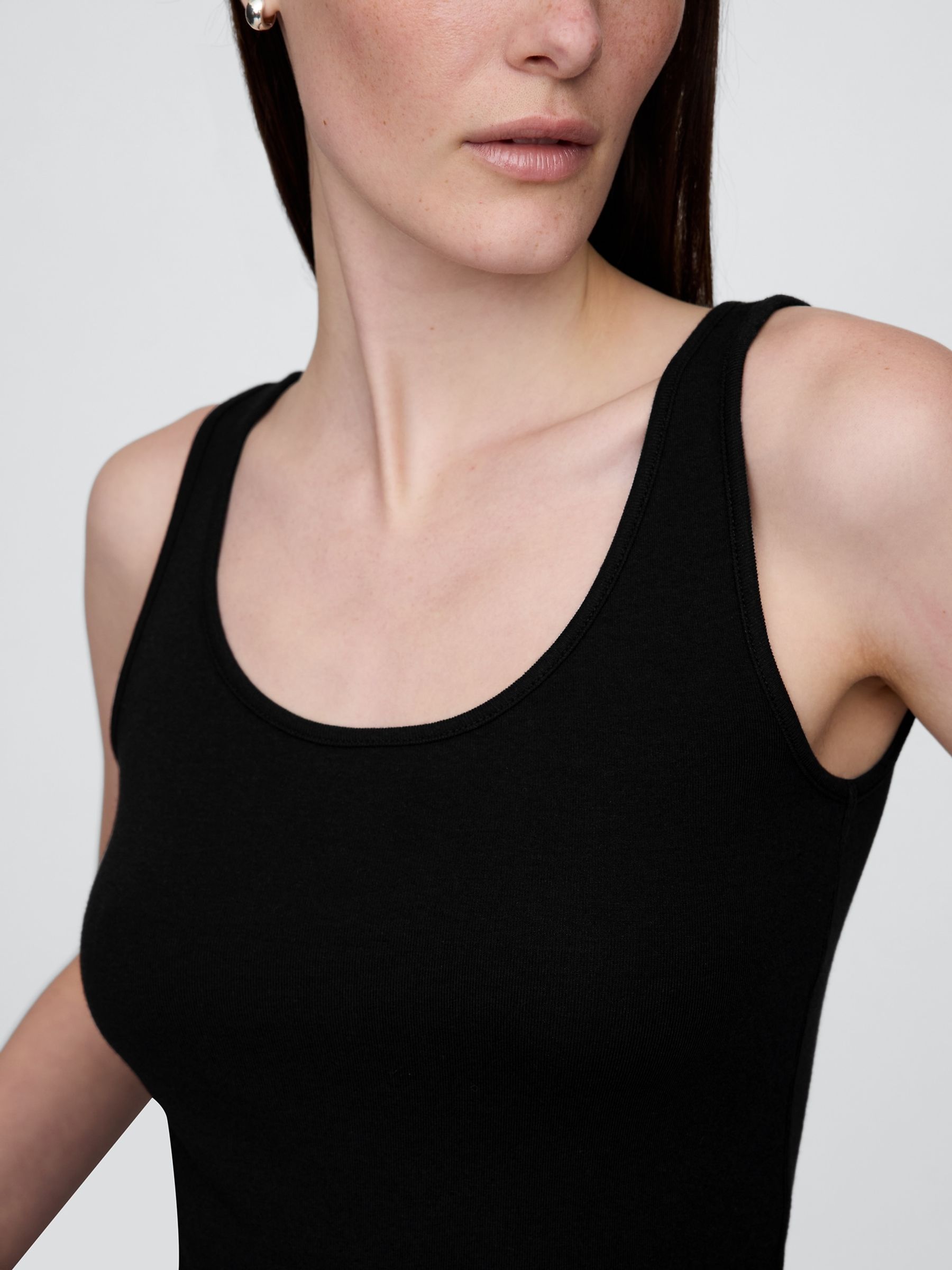 Black Modern Cotton-Modal Scoop Neck Cropped Vest - Image 4 of 5