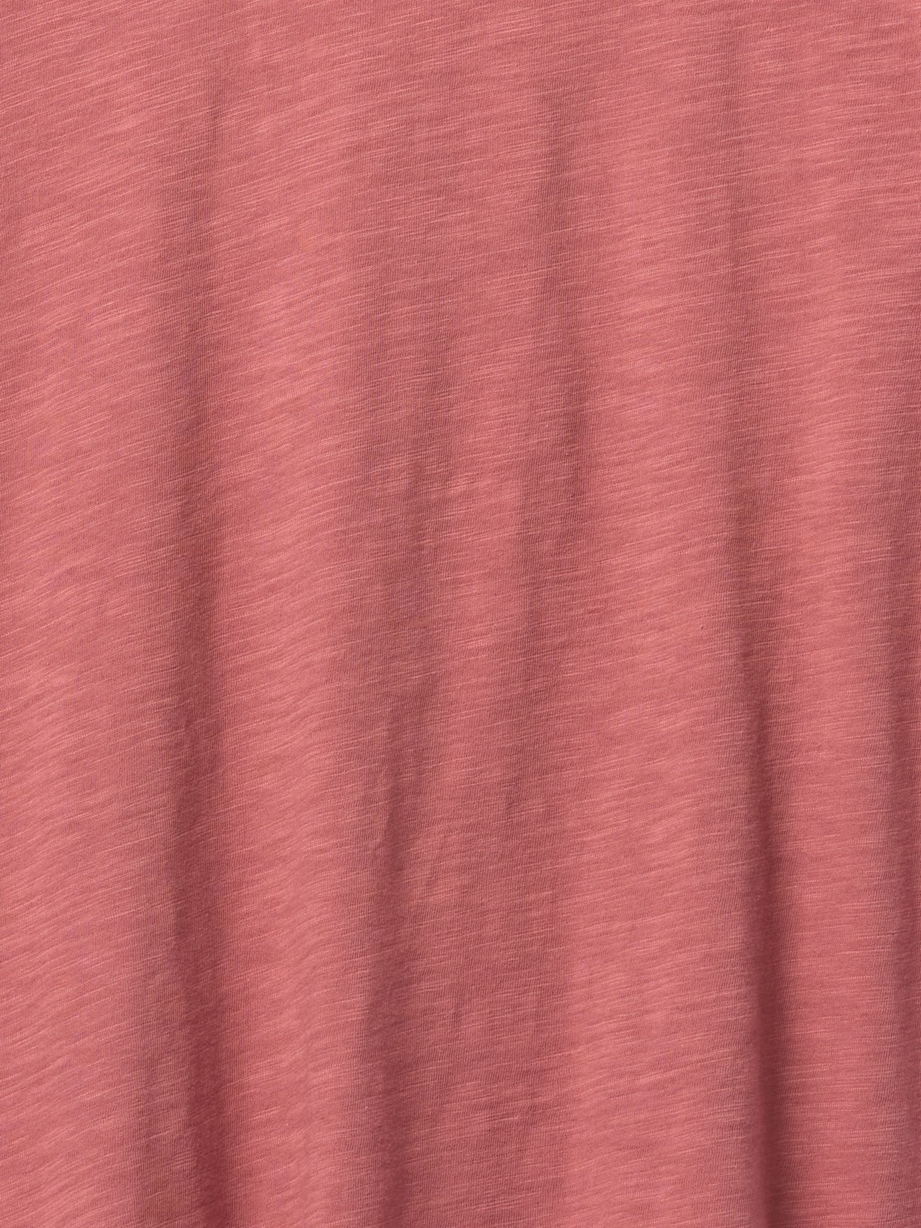 Red Slub Curved Hem Short Sleeve T-Shirt - Image 5 of 5