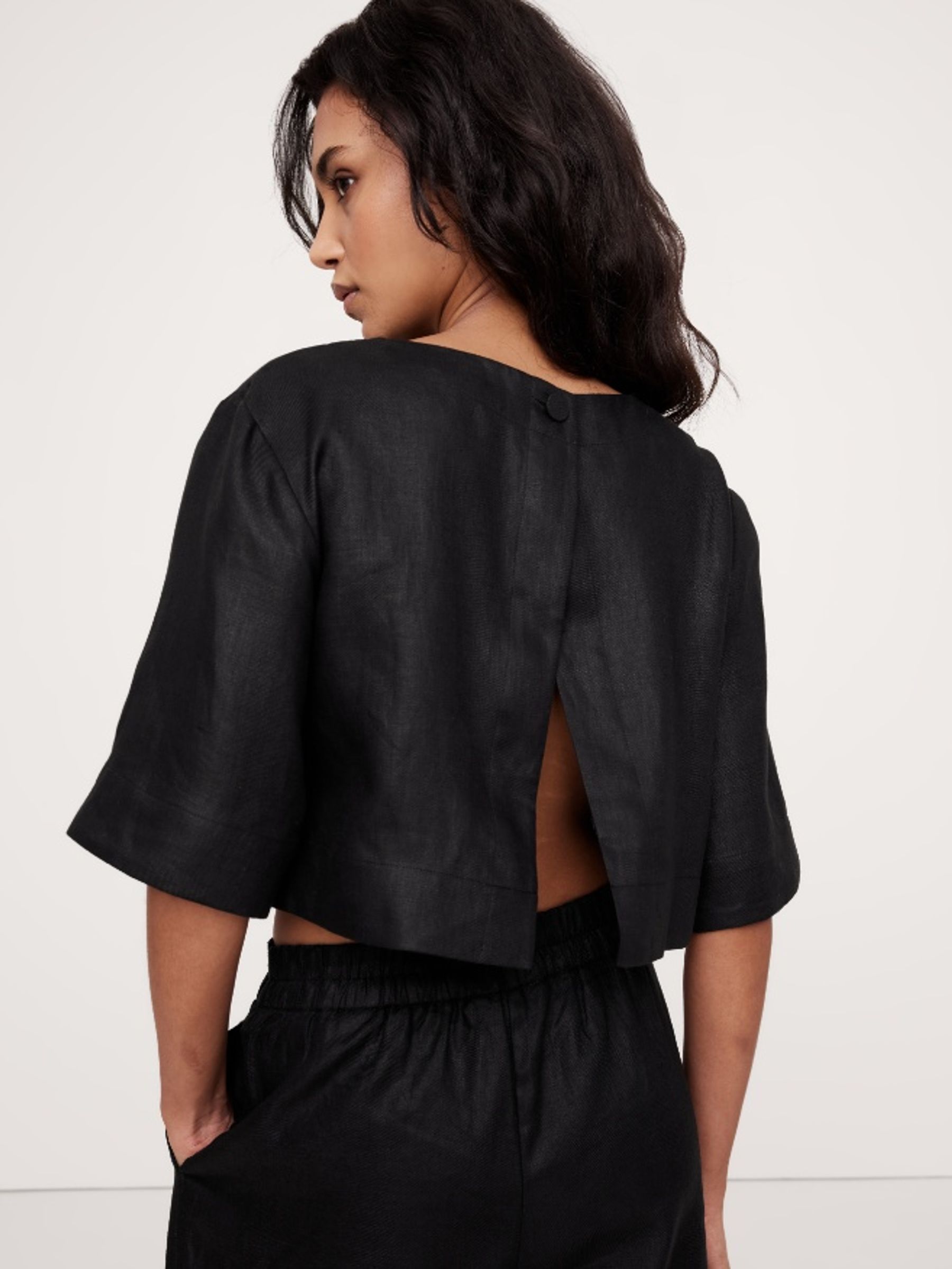 Banana Republic Black Linen Boat-Neck Cropped Top - Image 2 of 4