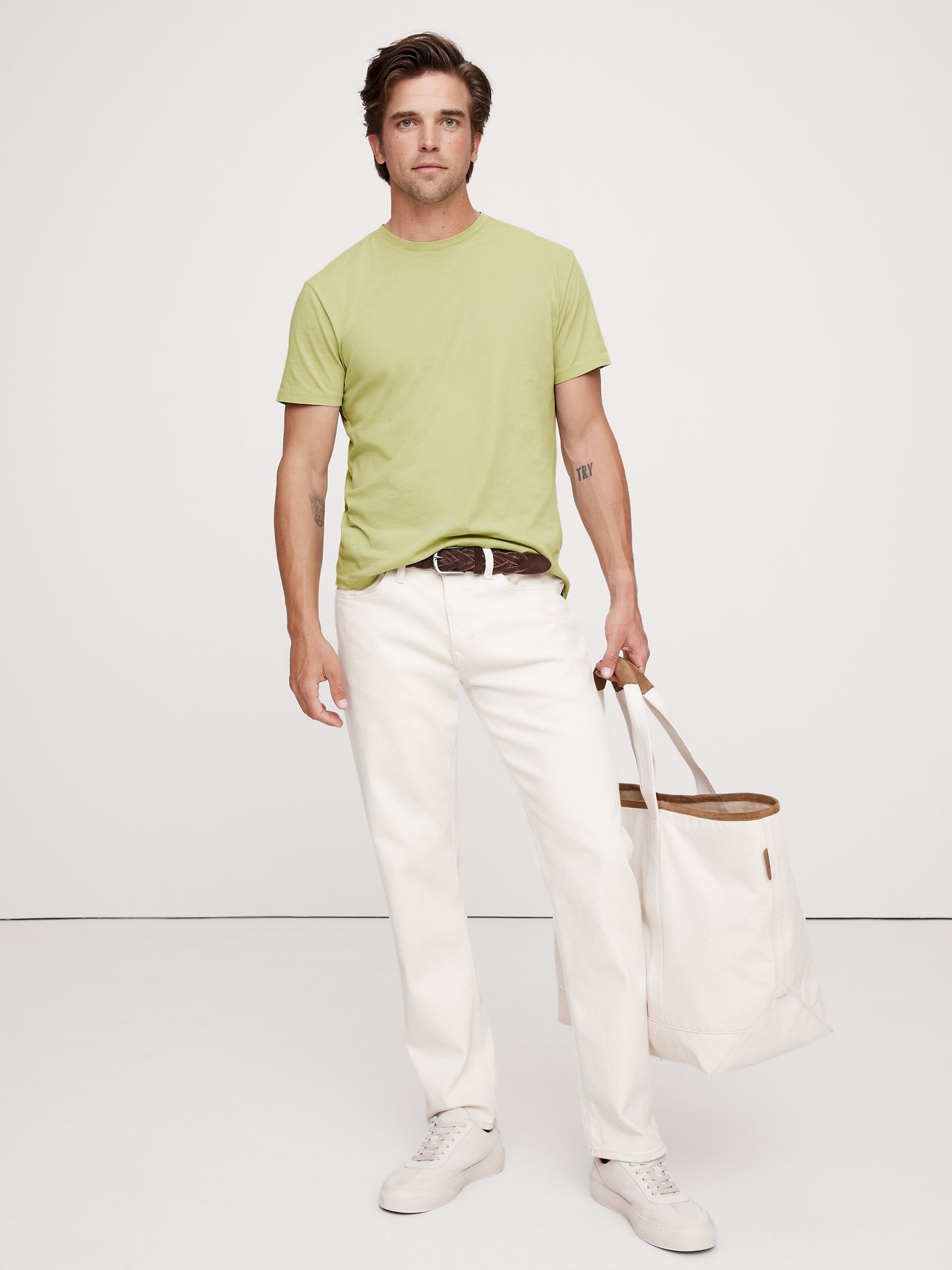 Banana Republic Green Lightweight Cotton Crew-Neck T-Shirt - Image 1 of 1
