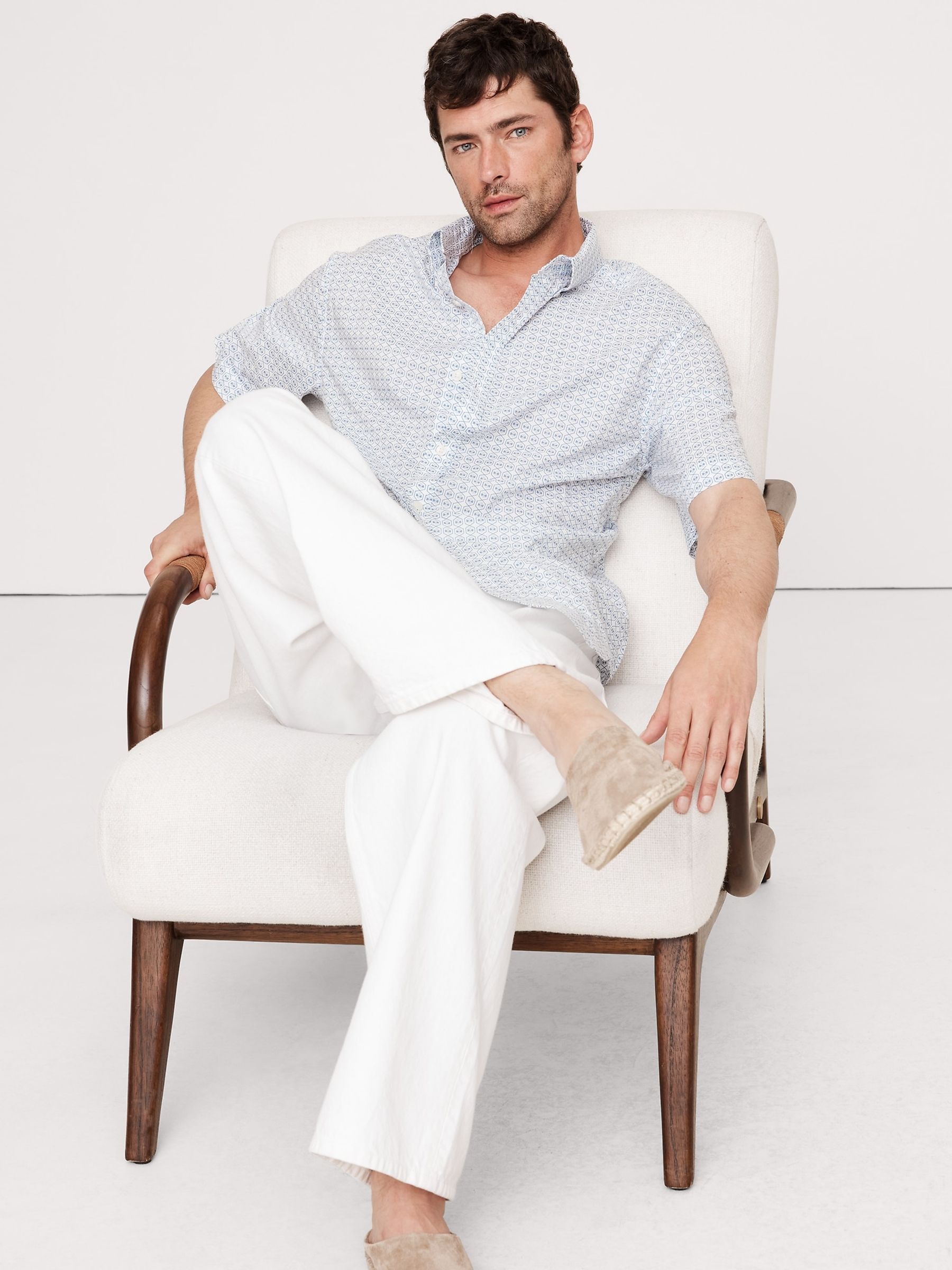 Banana Republic Blue Relaxed-Fit Summerweight Cotton Short-Sleeve Shirt - Image 1 of 1
