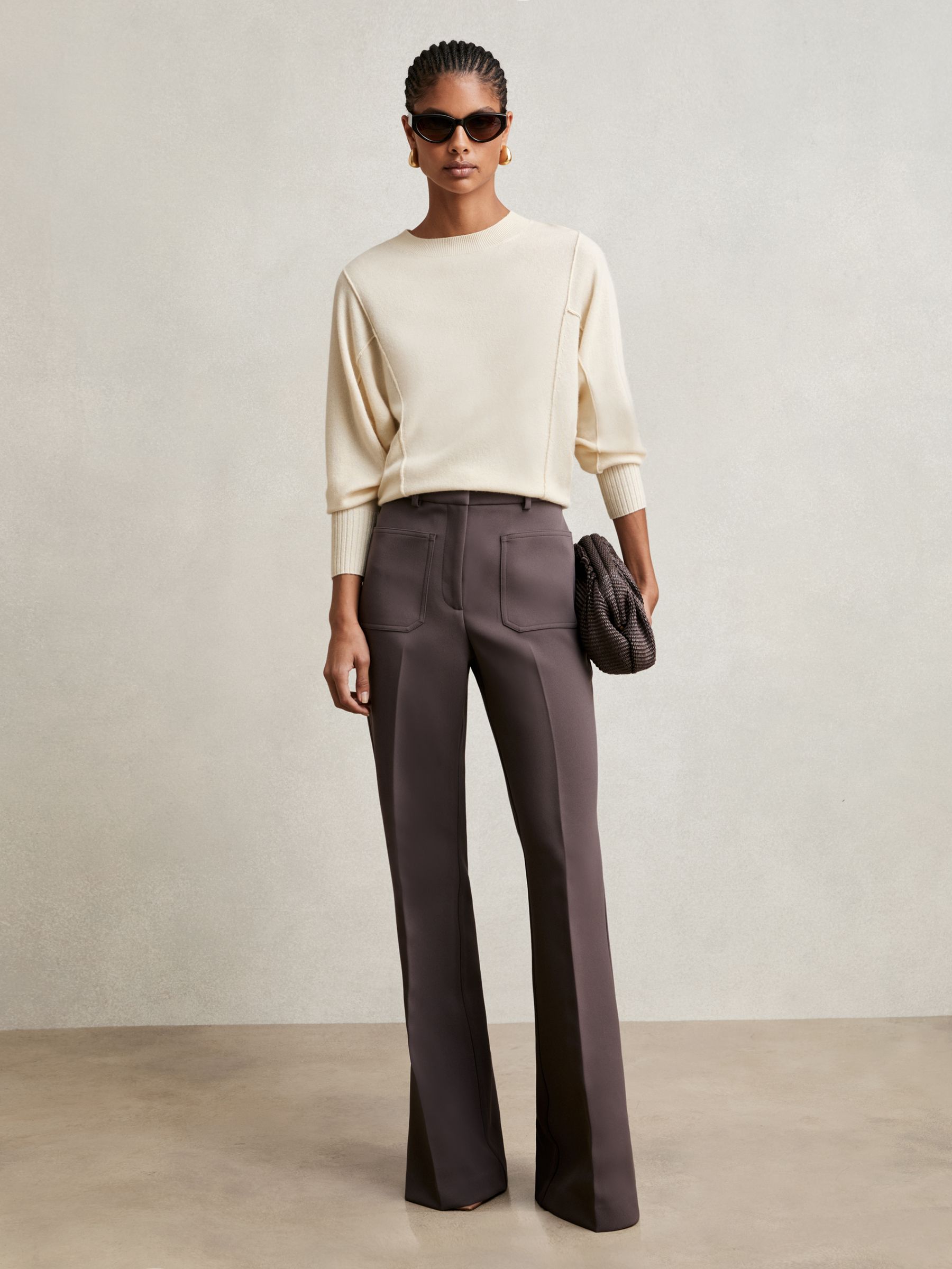 Wool-Blend Reverse-Seam Batwing Jumper With Cashmere in Cream - Image 3 of 7
