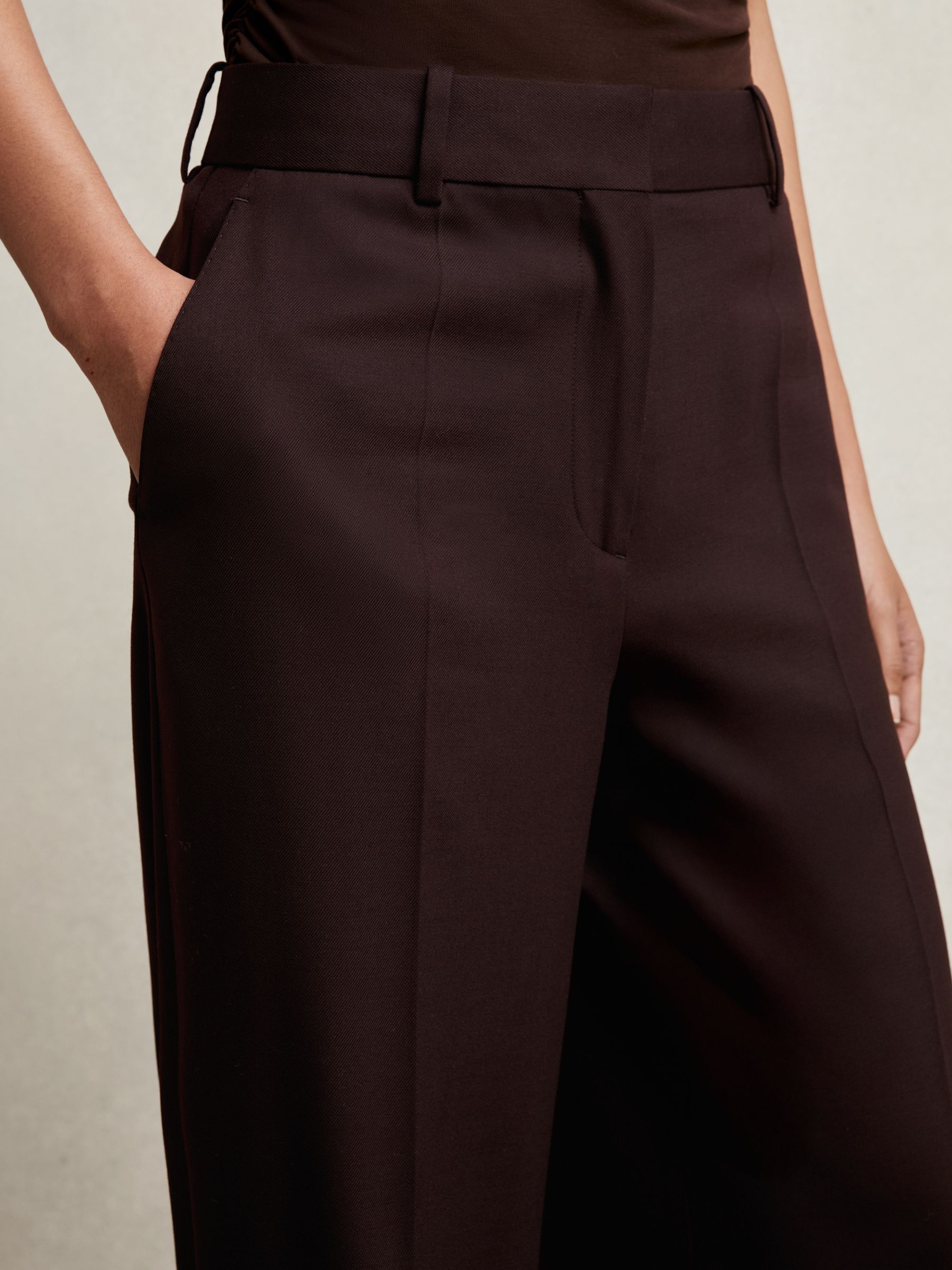 Wool-Blend Wide-Leg Suit Trousers in Aubergine - Image 5 of 7