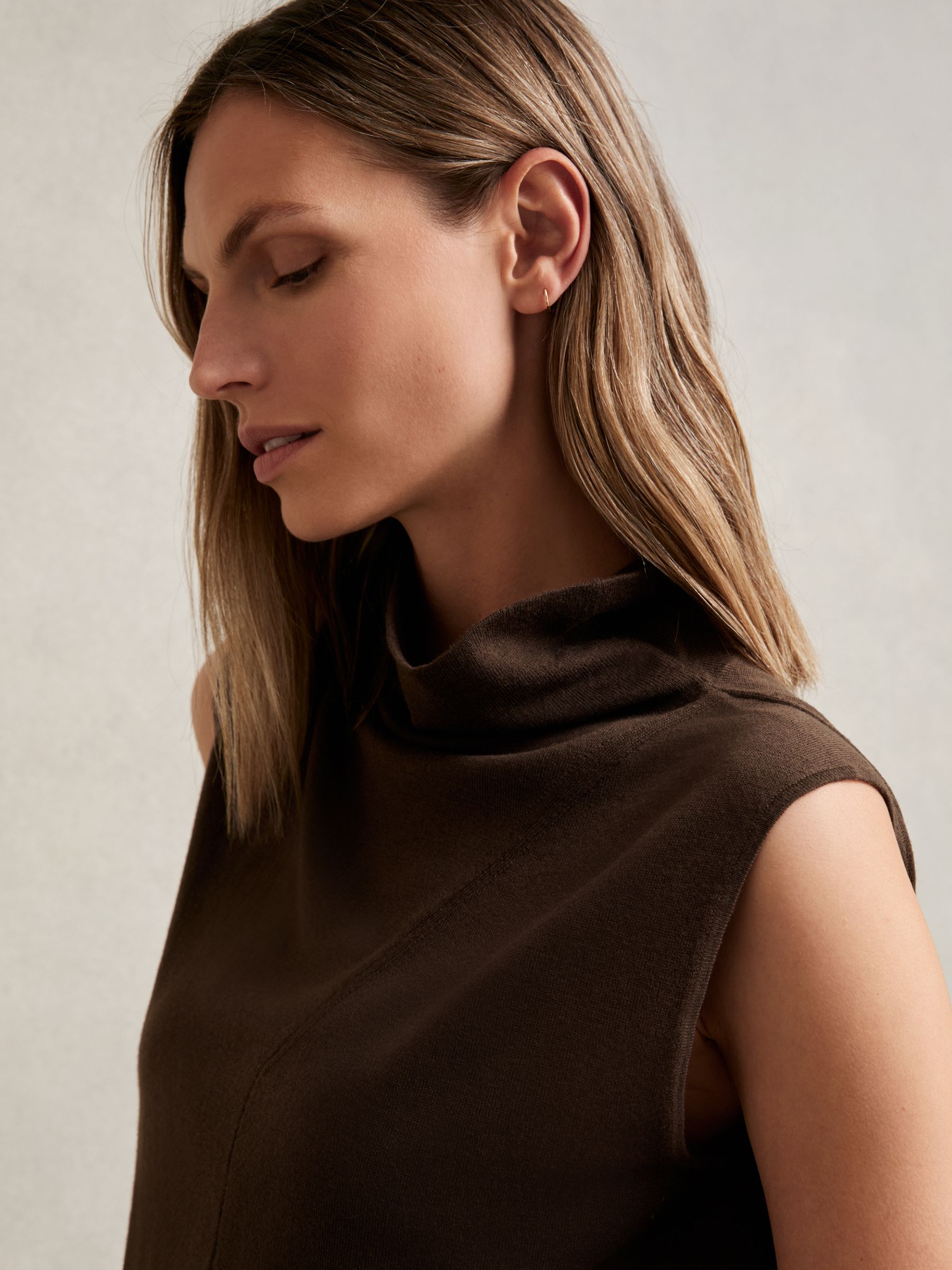 Wool Slouched Sleeveless Top in Chocolate - Image 4 of 6