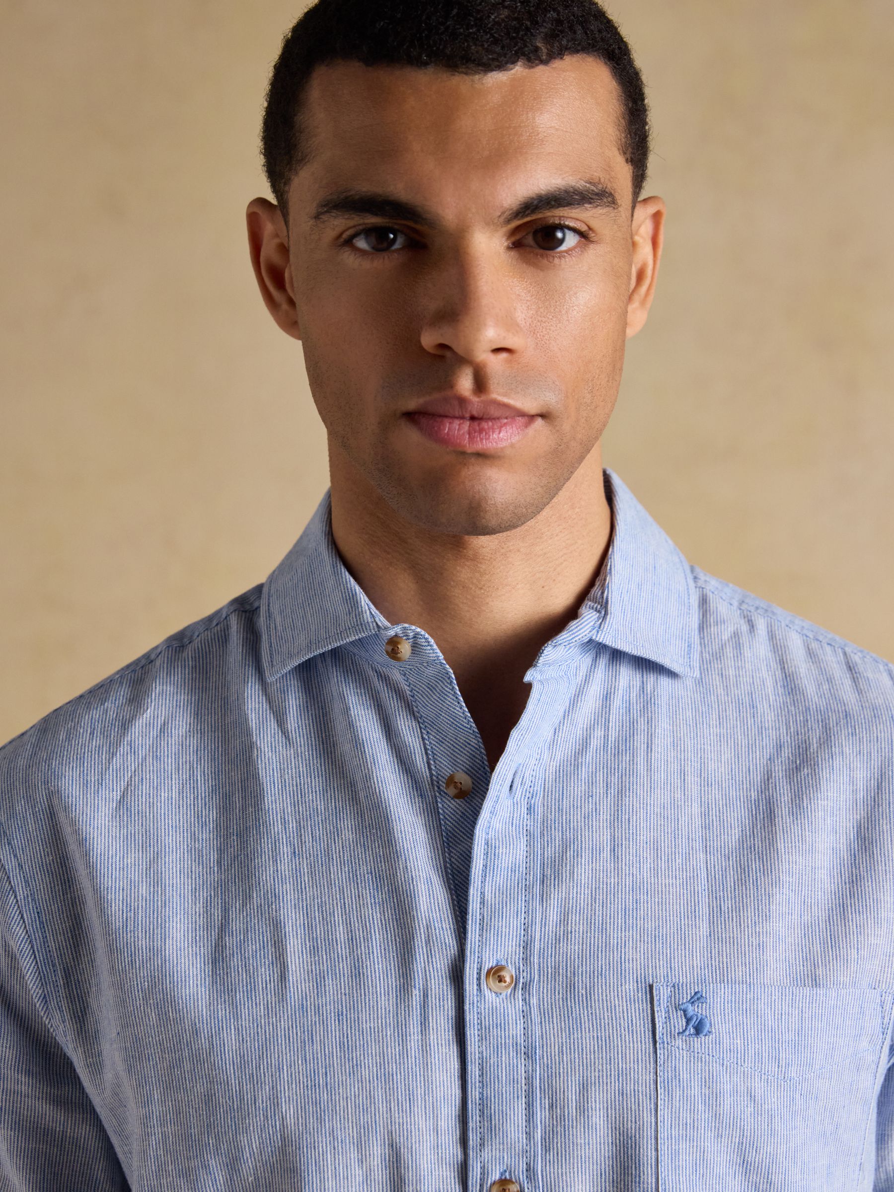 Linen Blend Light Blue Short Sleeve Shirt - Image 6 of 9