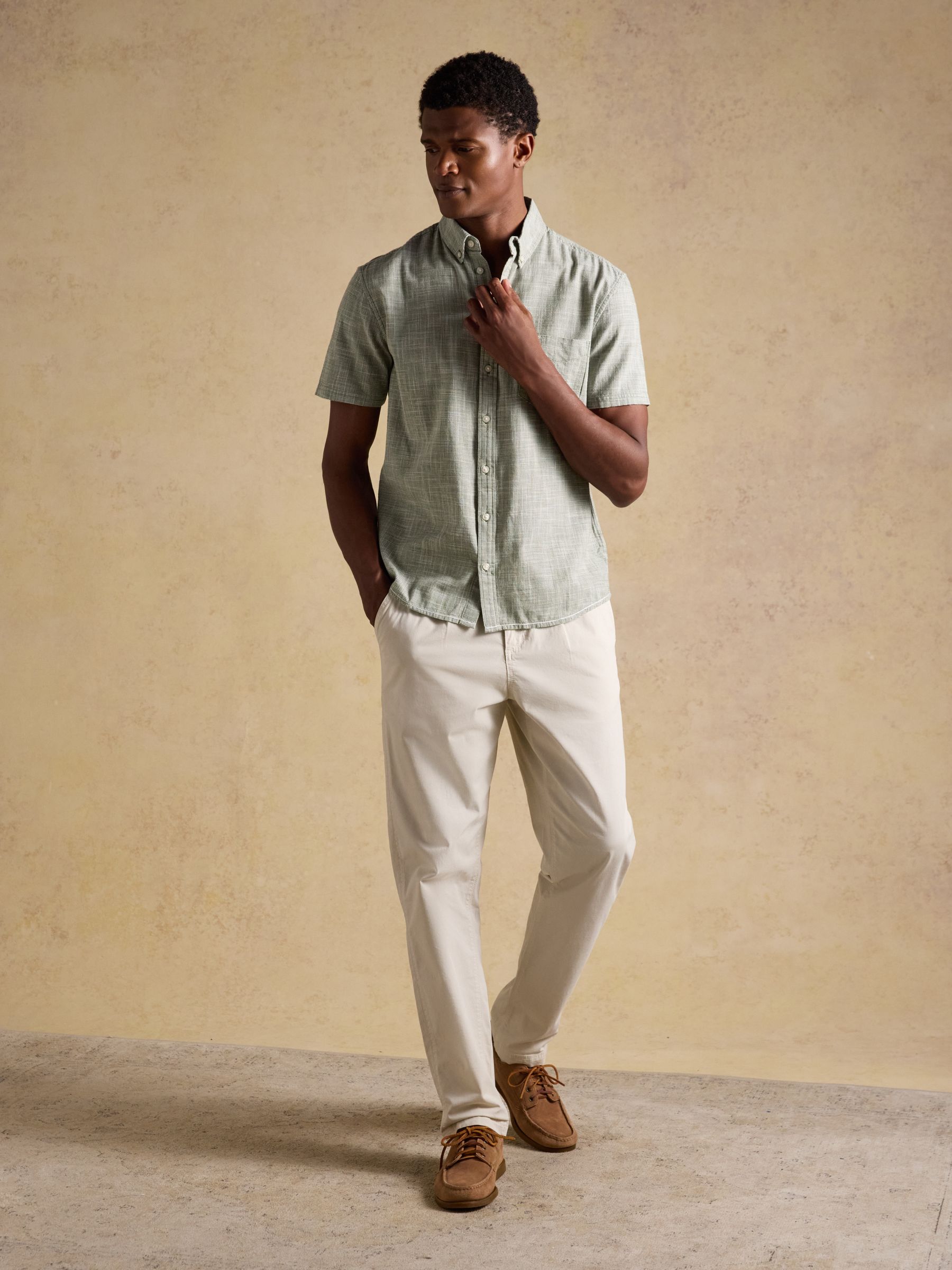 Khaki Green Puppytooth Short Sleeve Classic Fit Shirt - Image 7 of 9
