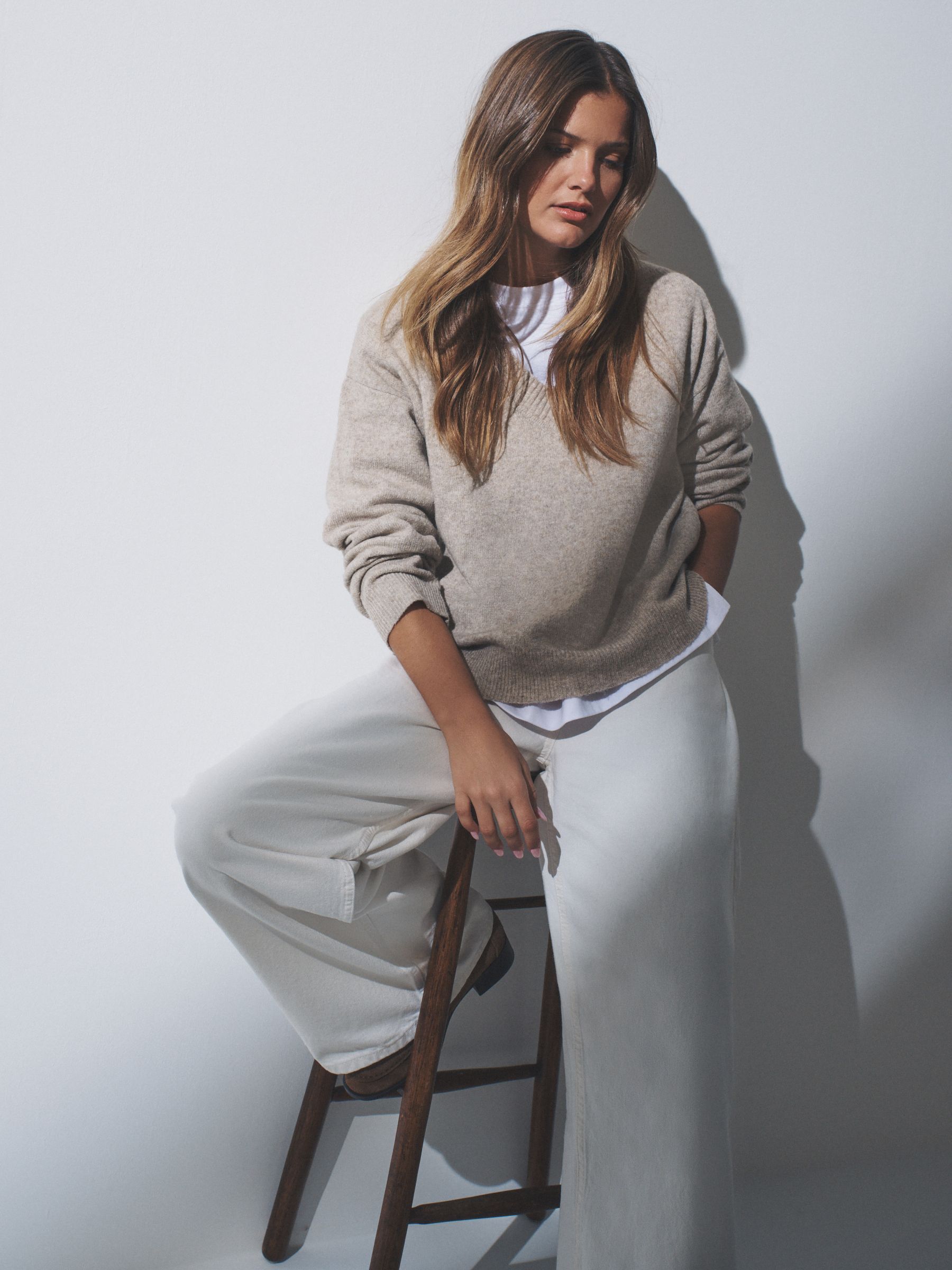 Taupe Brown/Light Pink/ Blue - 3 Pack Knitted V-Neck Jumpers With Wool - Image 3 of 11
