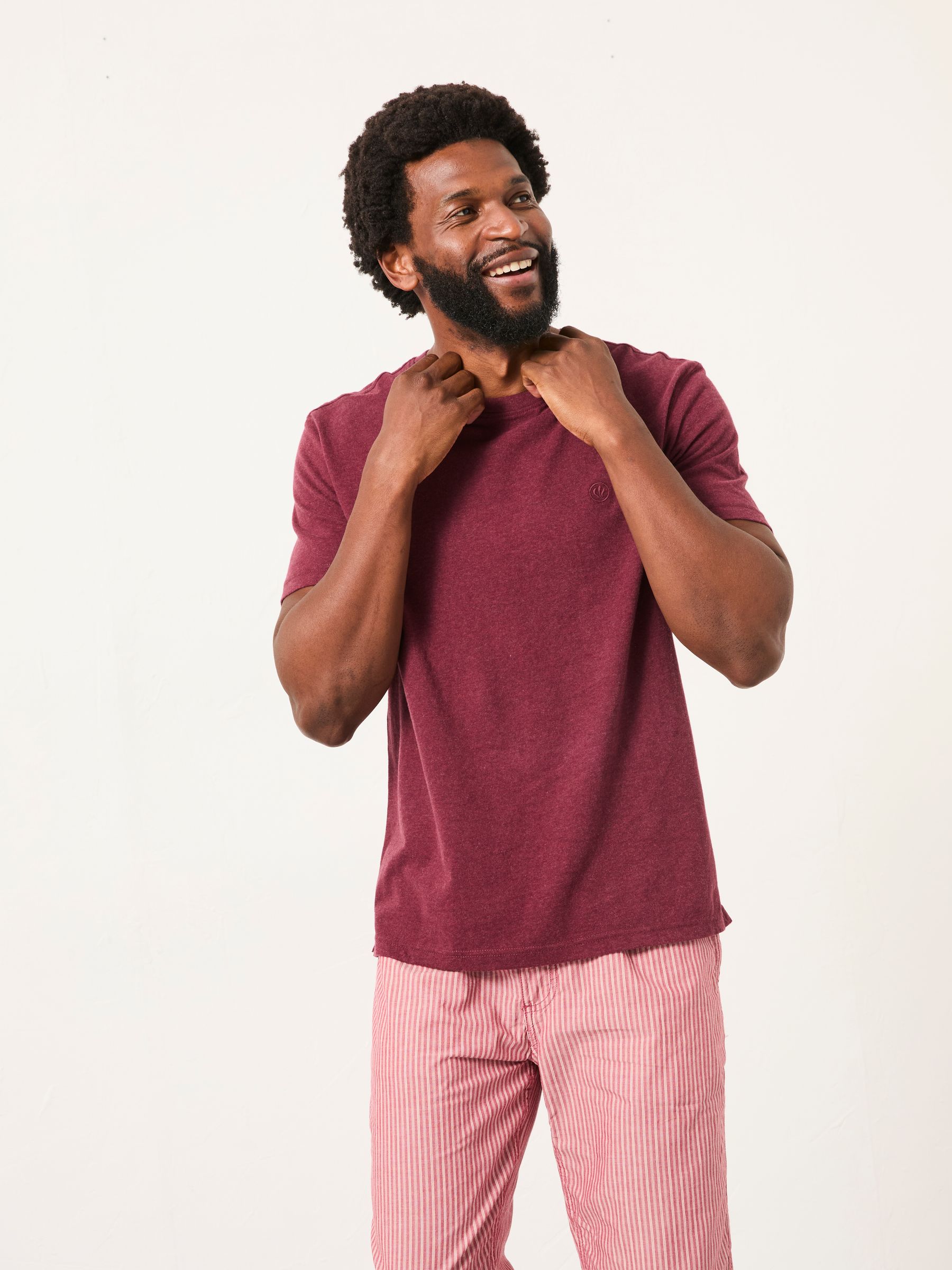 Lulworth Claret Short Sleeve T-Shirt - Image 3 of 5