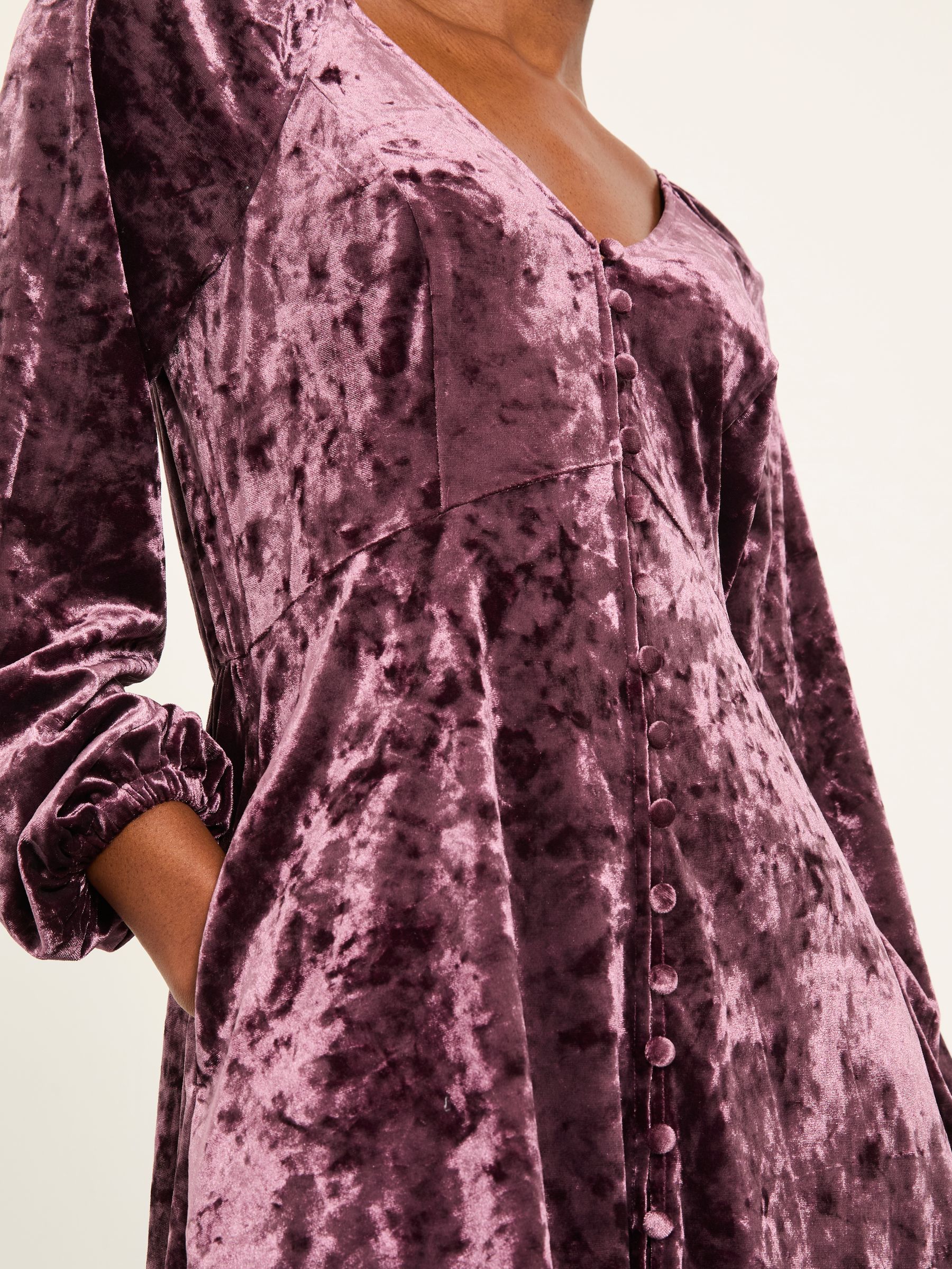 Em Dark Purple Regular Velvet Dress - Image 3 of 5