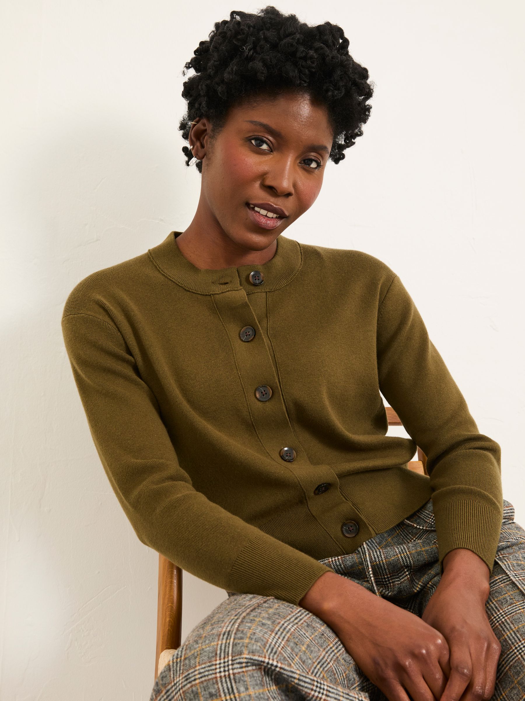 Selene Olive Green Knitted Cardigan - Image 3 of 5