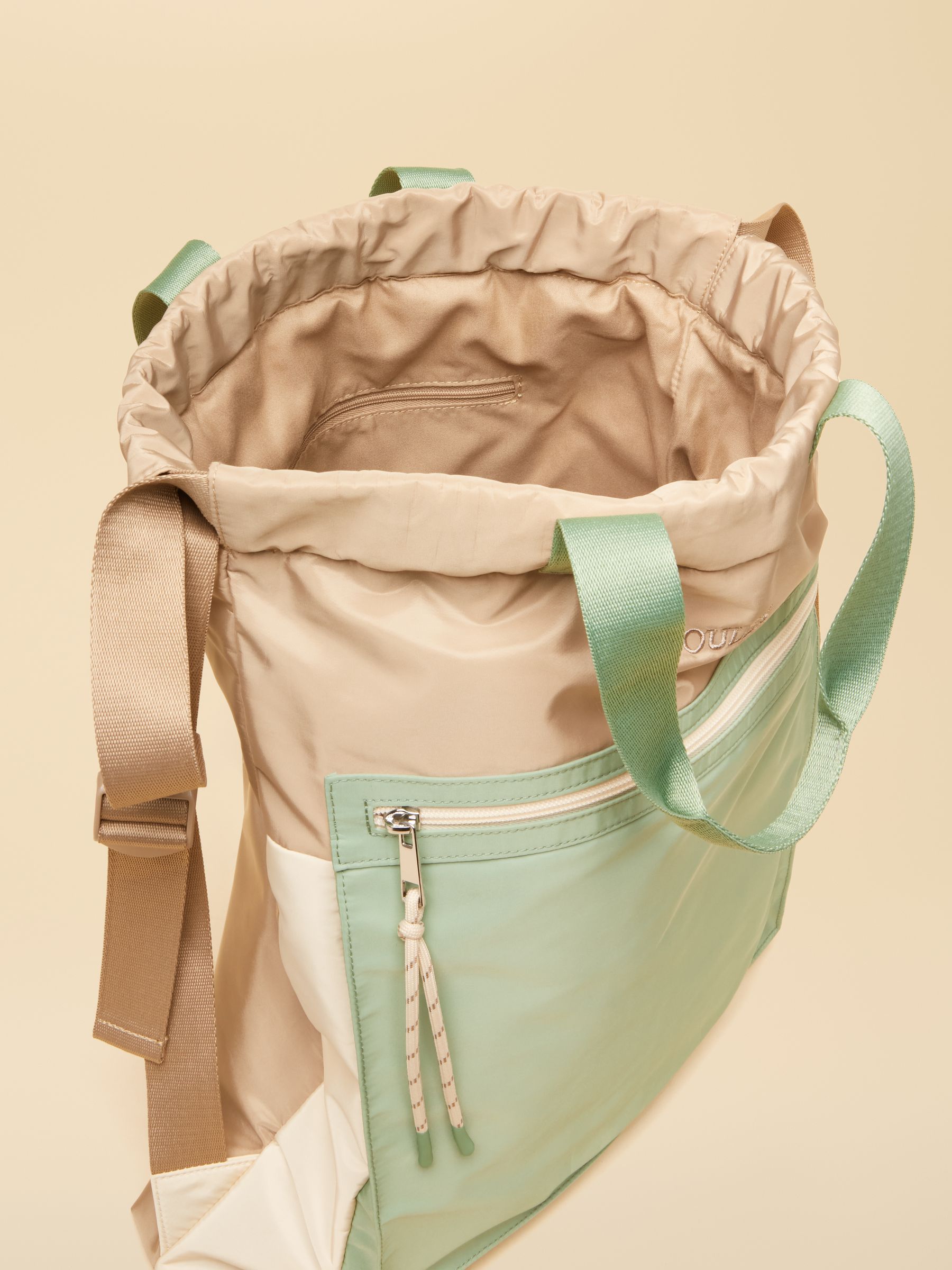 Peplow Green Ecru Rucksack - Image 7 of 7