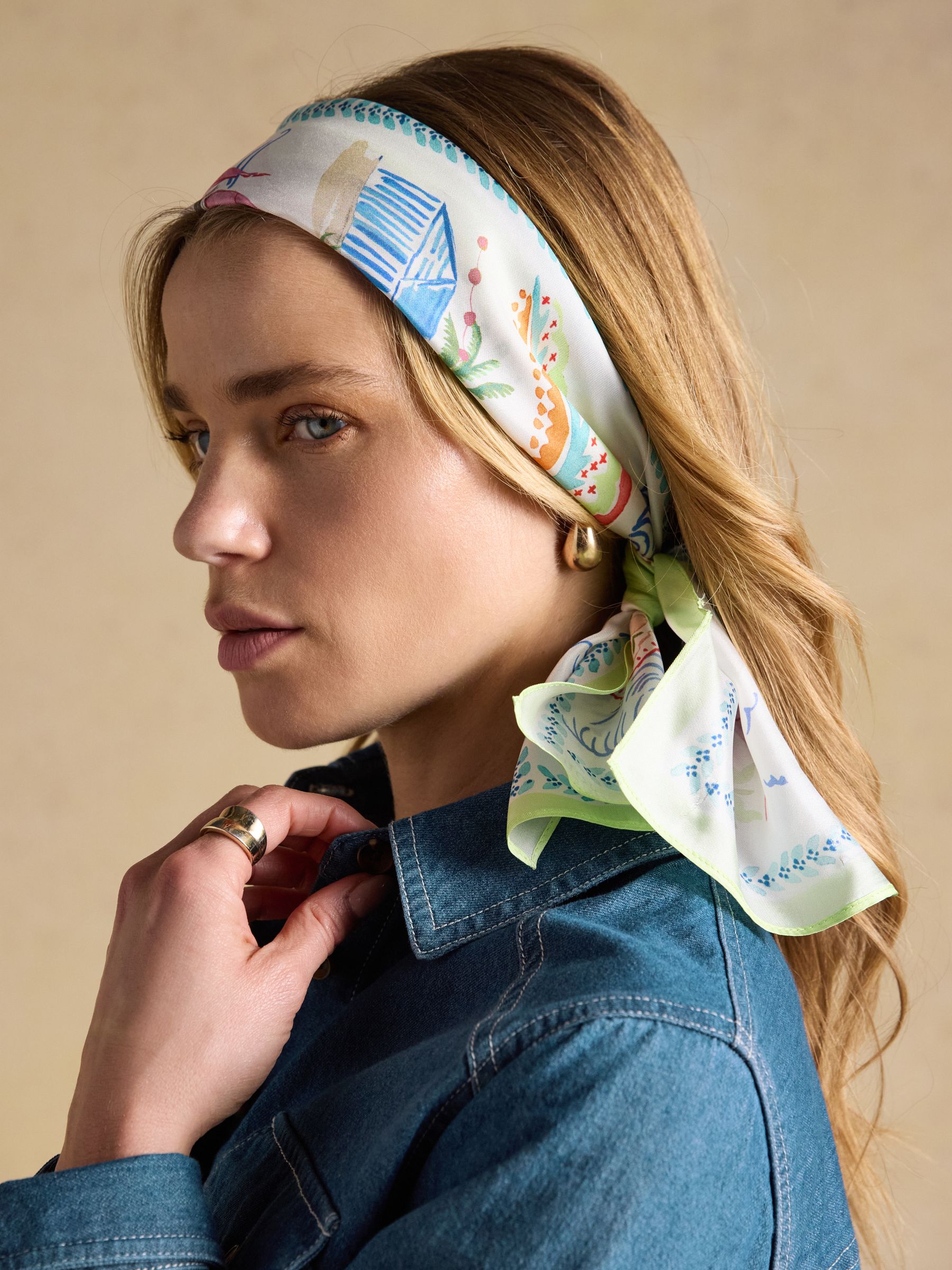 Highgrove Palm Print 100% Silk Printed Scarf - Image 6 of 7