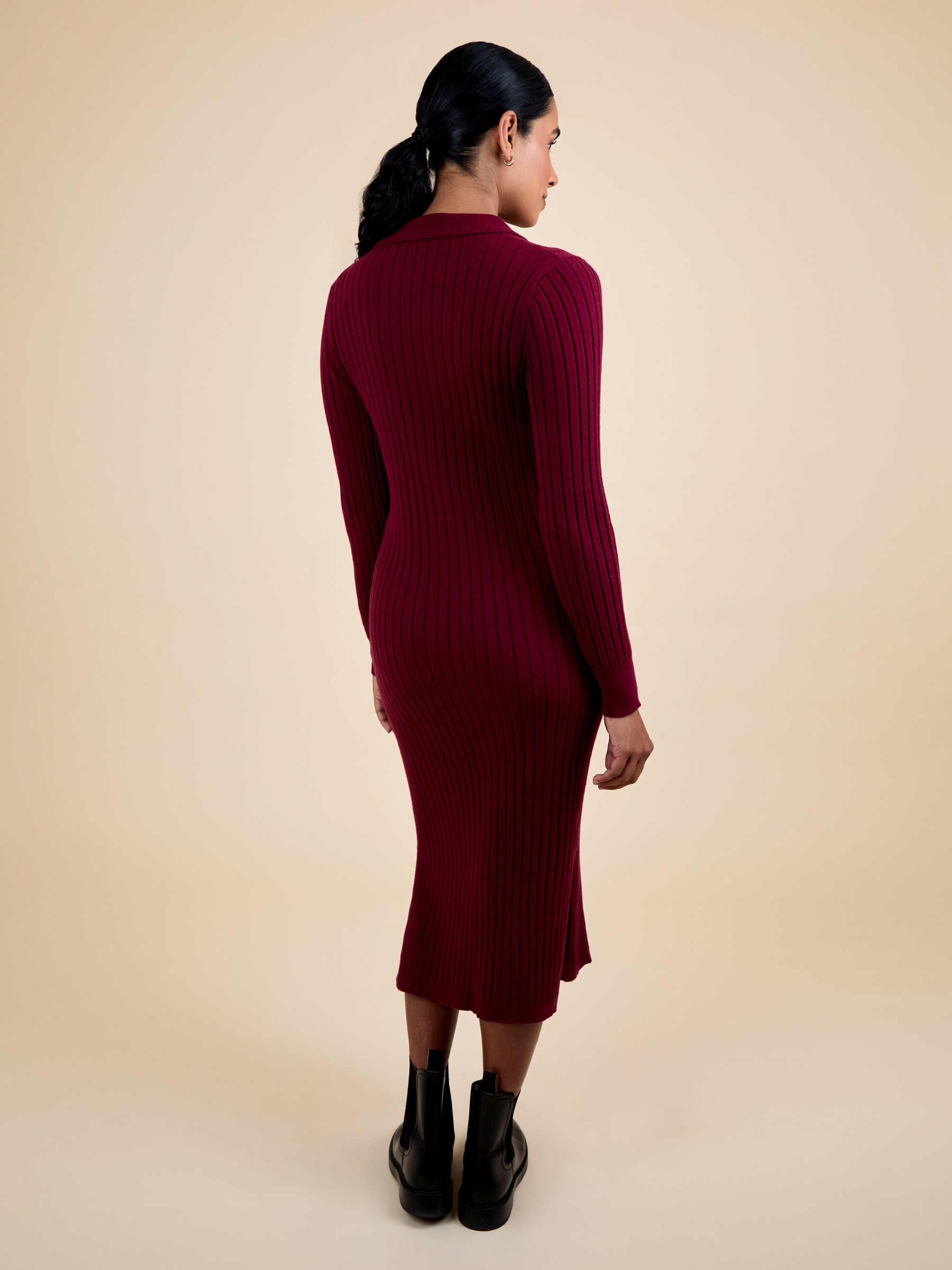 Wine Knitted Rib Collared Maternity Midi Dress - Image 3 of 5