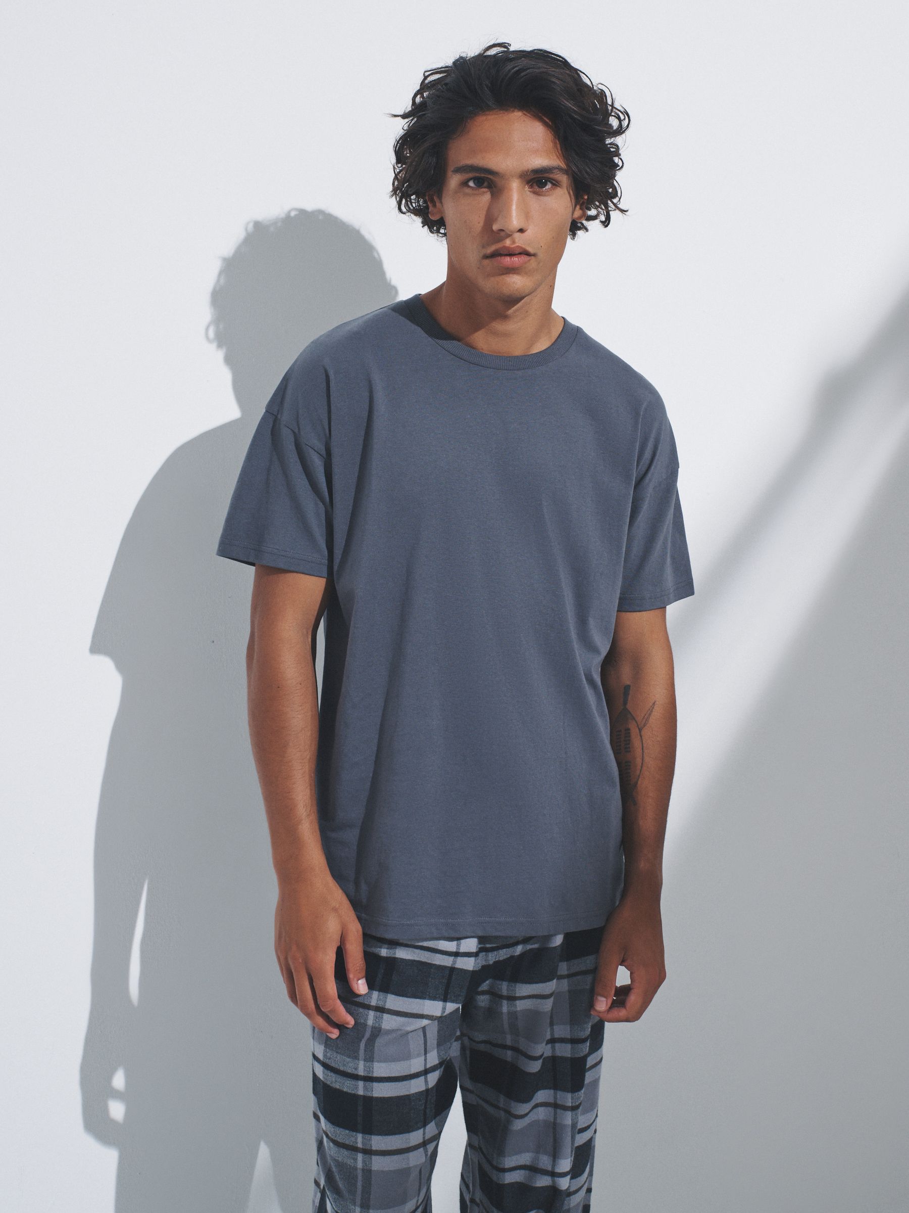 Black/Grey 2 Pack Jersey T-Shirt and Flannel Pyjamas - Image 3 of 6