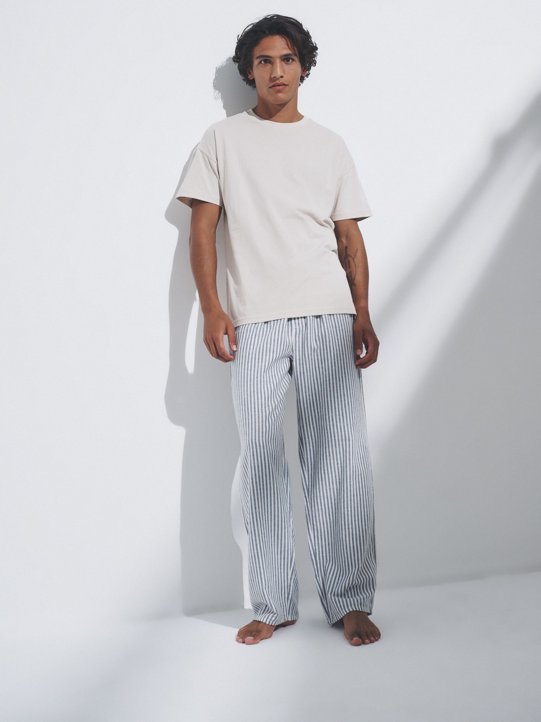 Cream/Grey/Blue 3 Pack Jersey T-Shirt and Flannel Pyjamas - Image 4 of 6