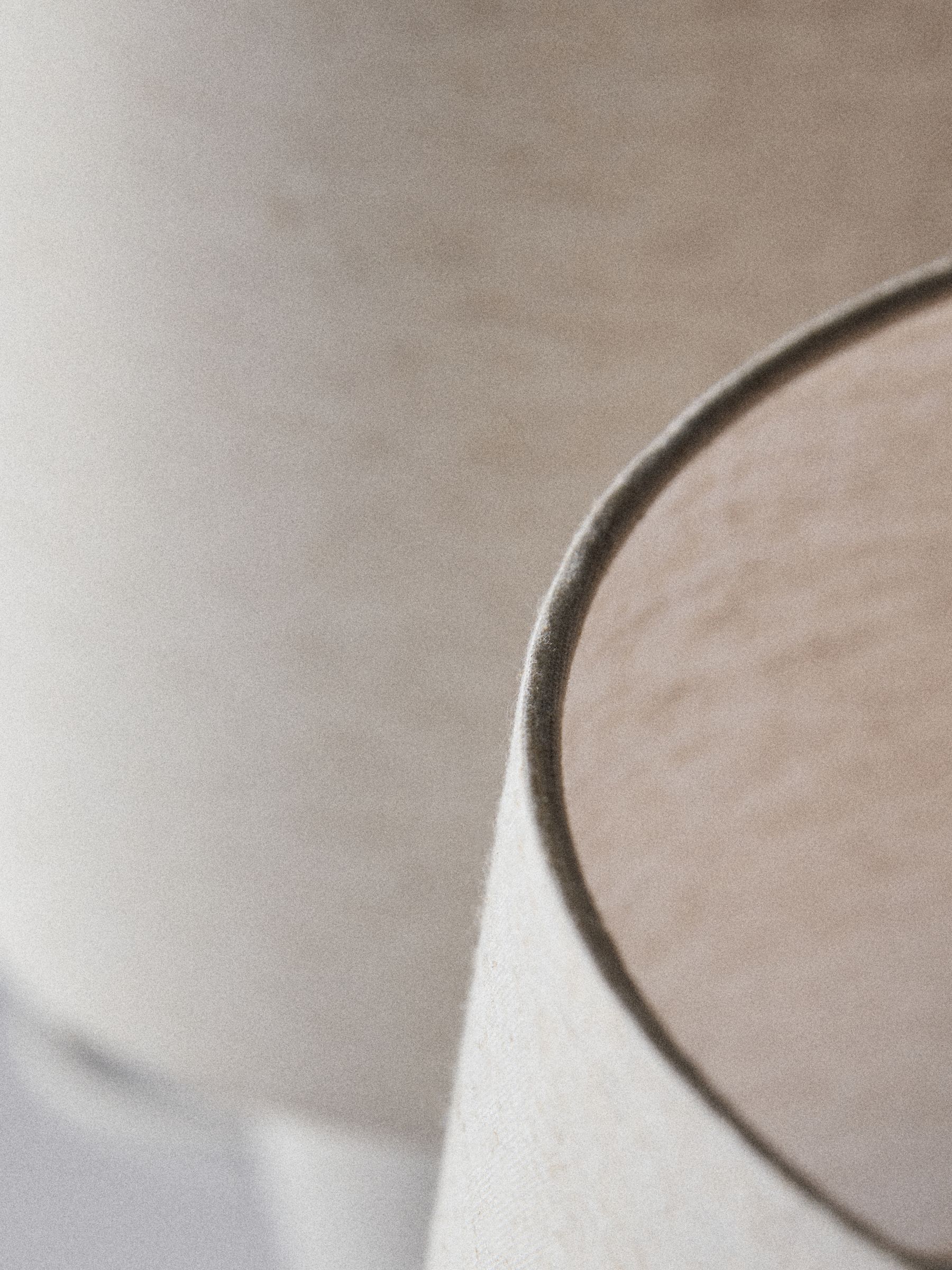 Grey/Ecru Textured Ceramic Table Lamps - Image 4 of 5