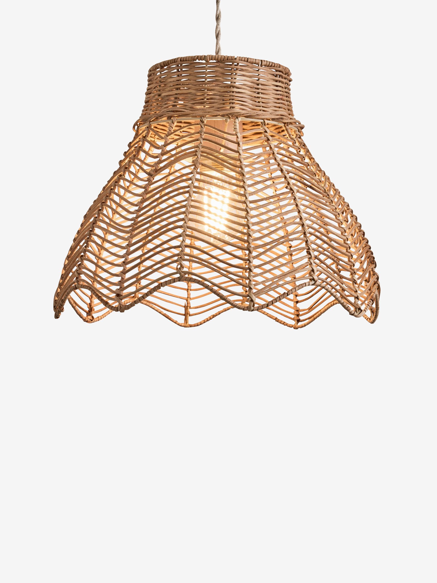 Natural Scalloped Edge Rattan Easy Fit Light Shade - Image 4 of 5