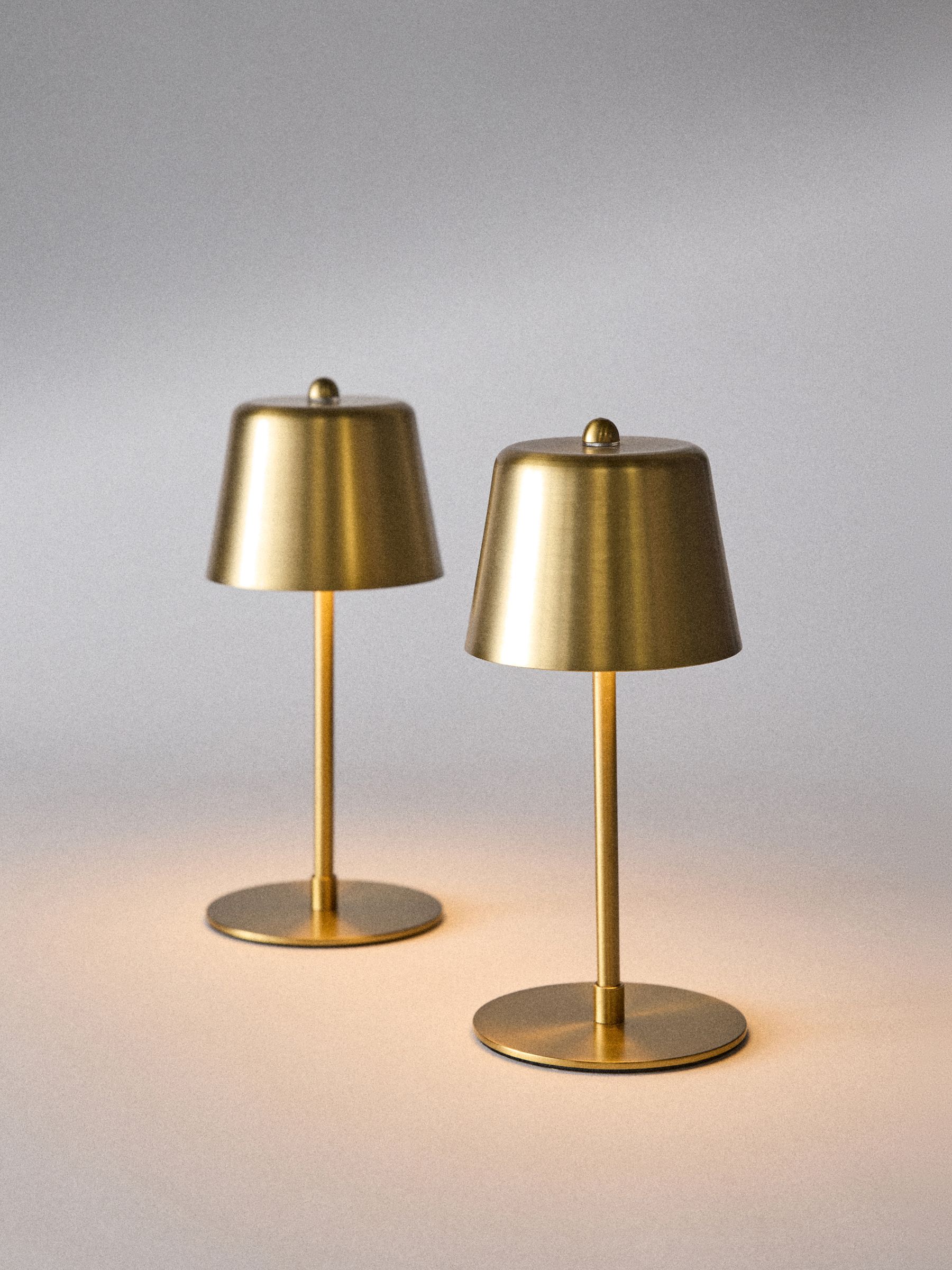 2 Pack Brass Rechargeable Table Lamps - Image 7 of 10