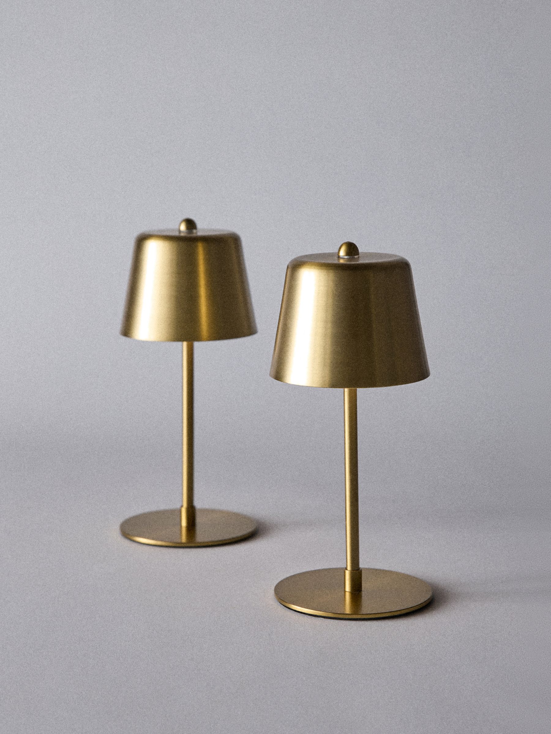 2 Pack Brass Rechargeable Table Lamps - Image 8 of 10