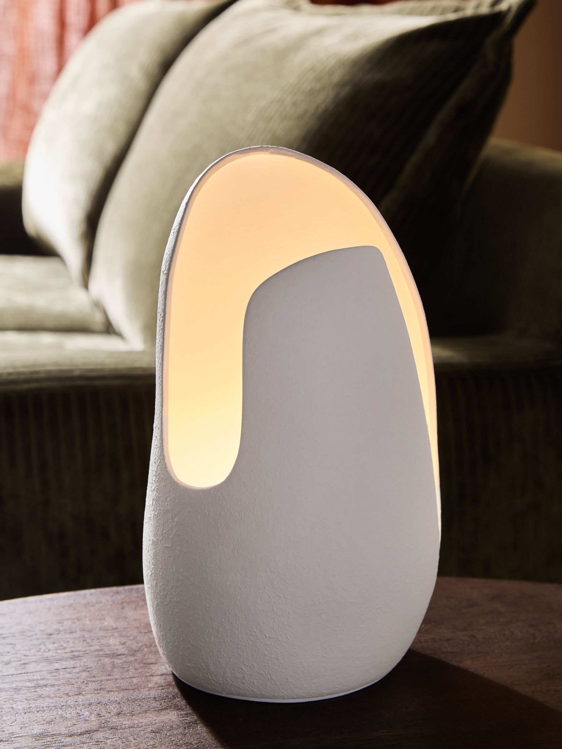 Lorelei Table Lamp in White Ceramic - Image 3 of 5