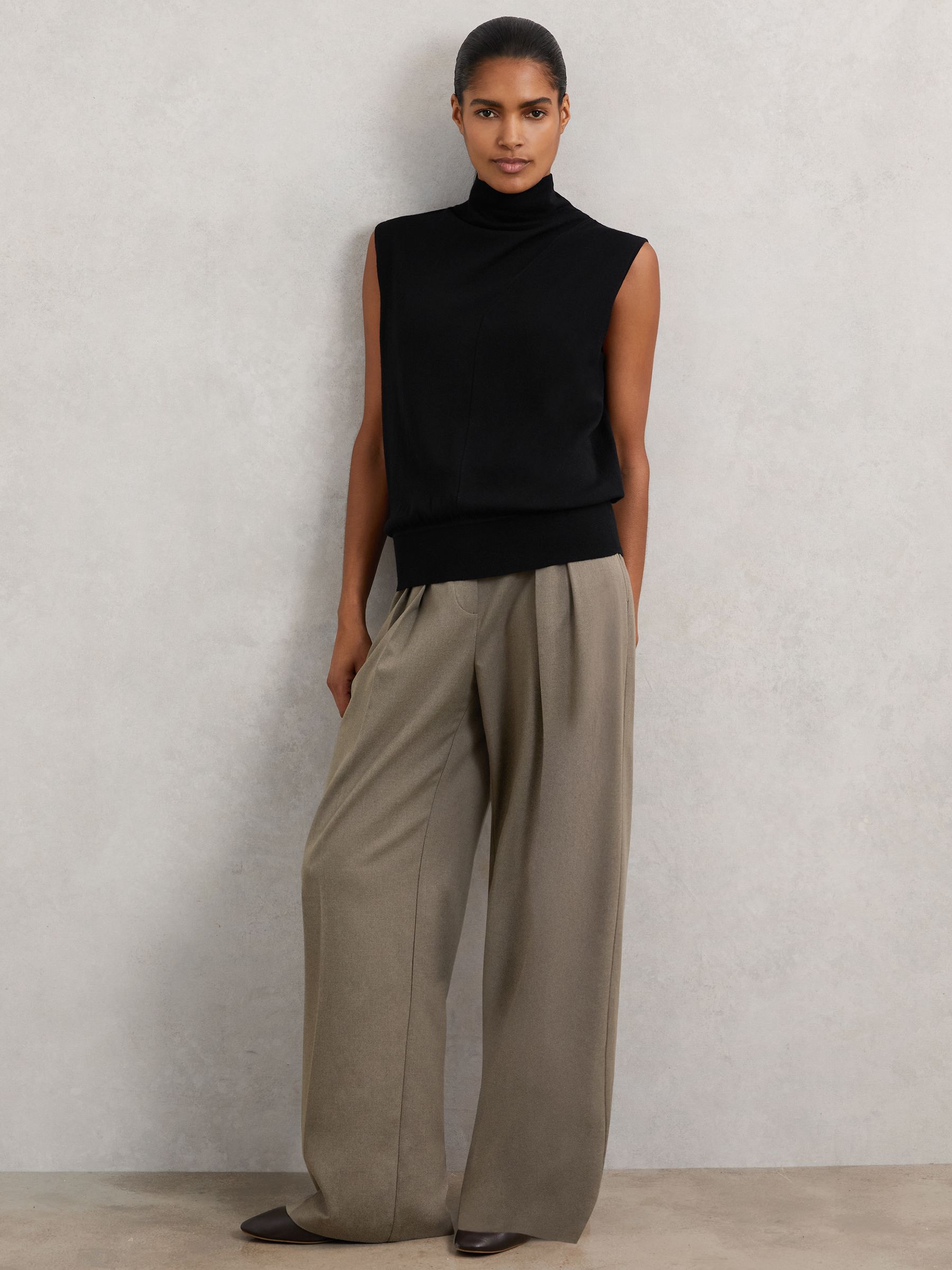 Wool Slouched Sleeveless Top in Black - Image 4 of 6