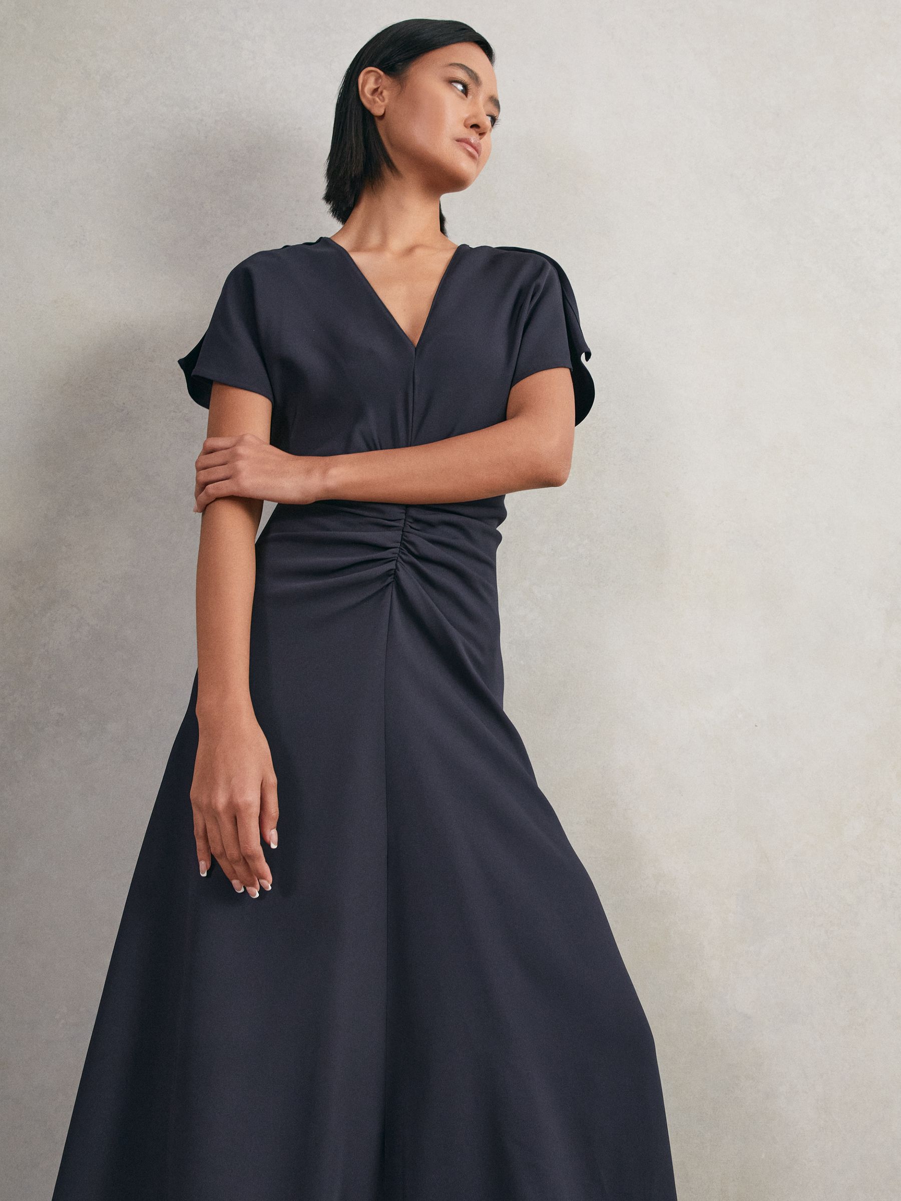 【海外限定】REISSワンピース☆Navy Rowe Petite Ruched-Front M Buy Reiss Navy Rowe Petite Ruched-Front Midi Dress from Next USA