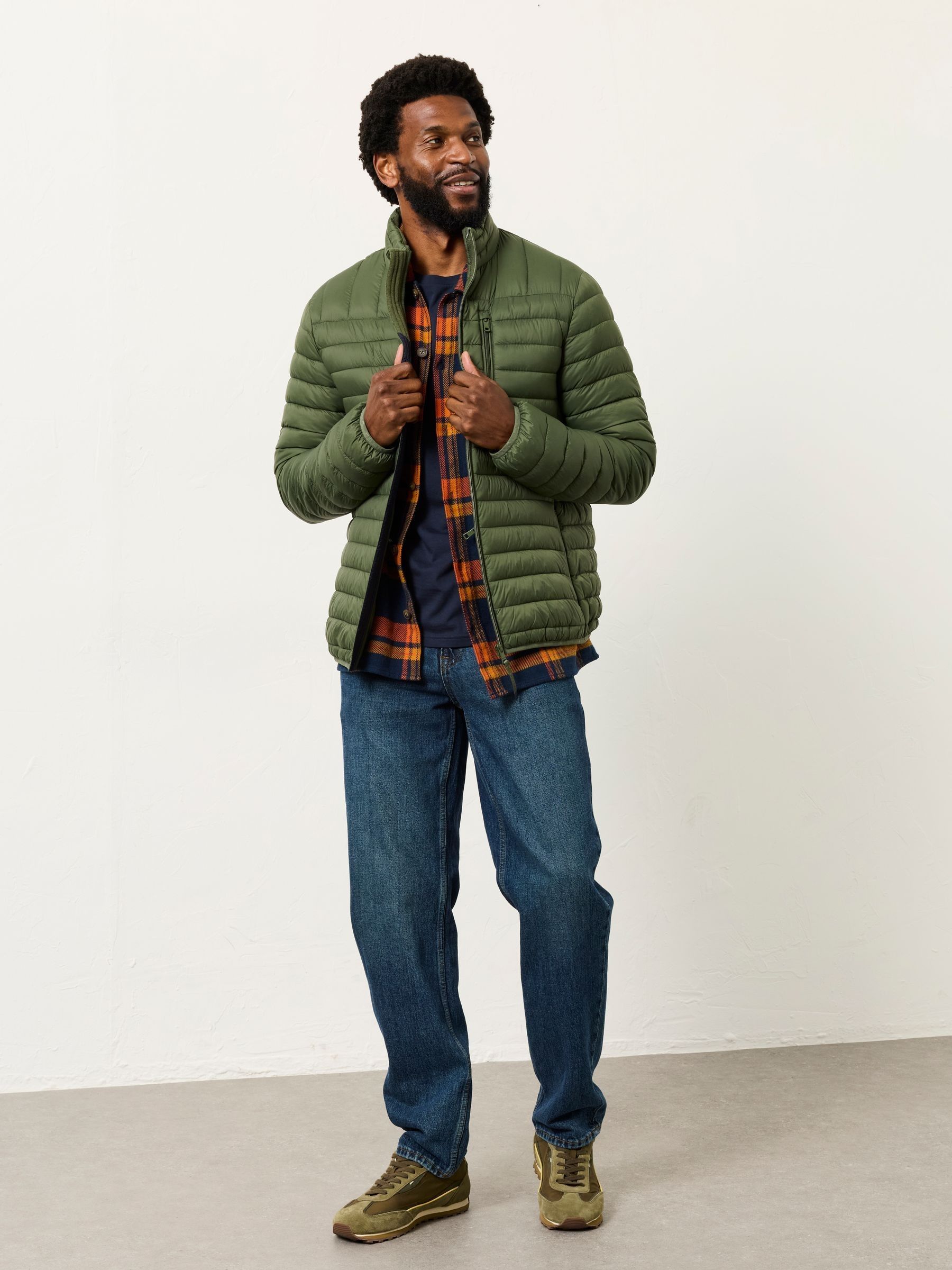 Dartmouth Khaki Green Padded Jacket - Image 4 of 6