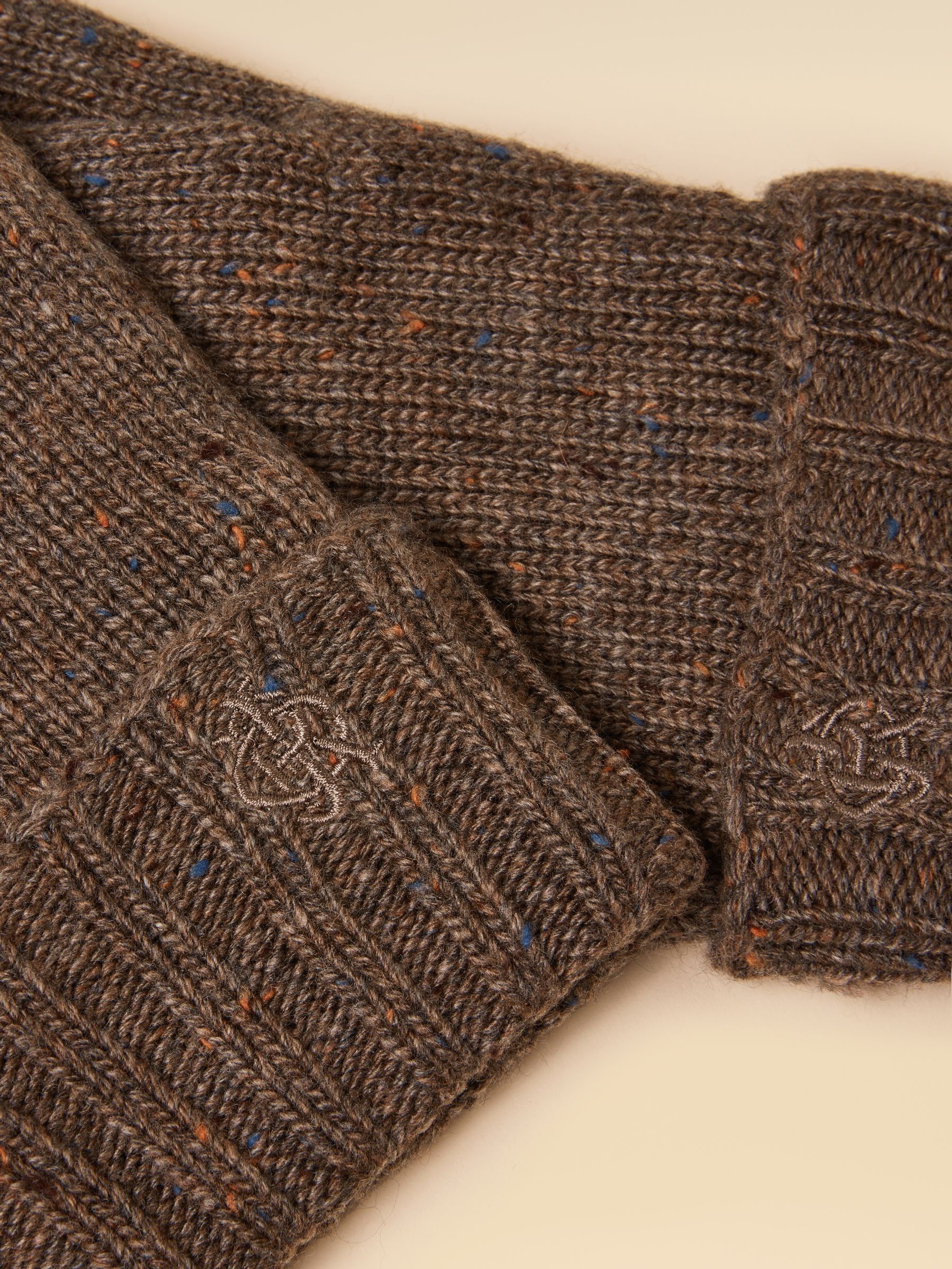Hammond Brown Lined Gloves - Image 3 of 3