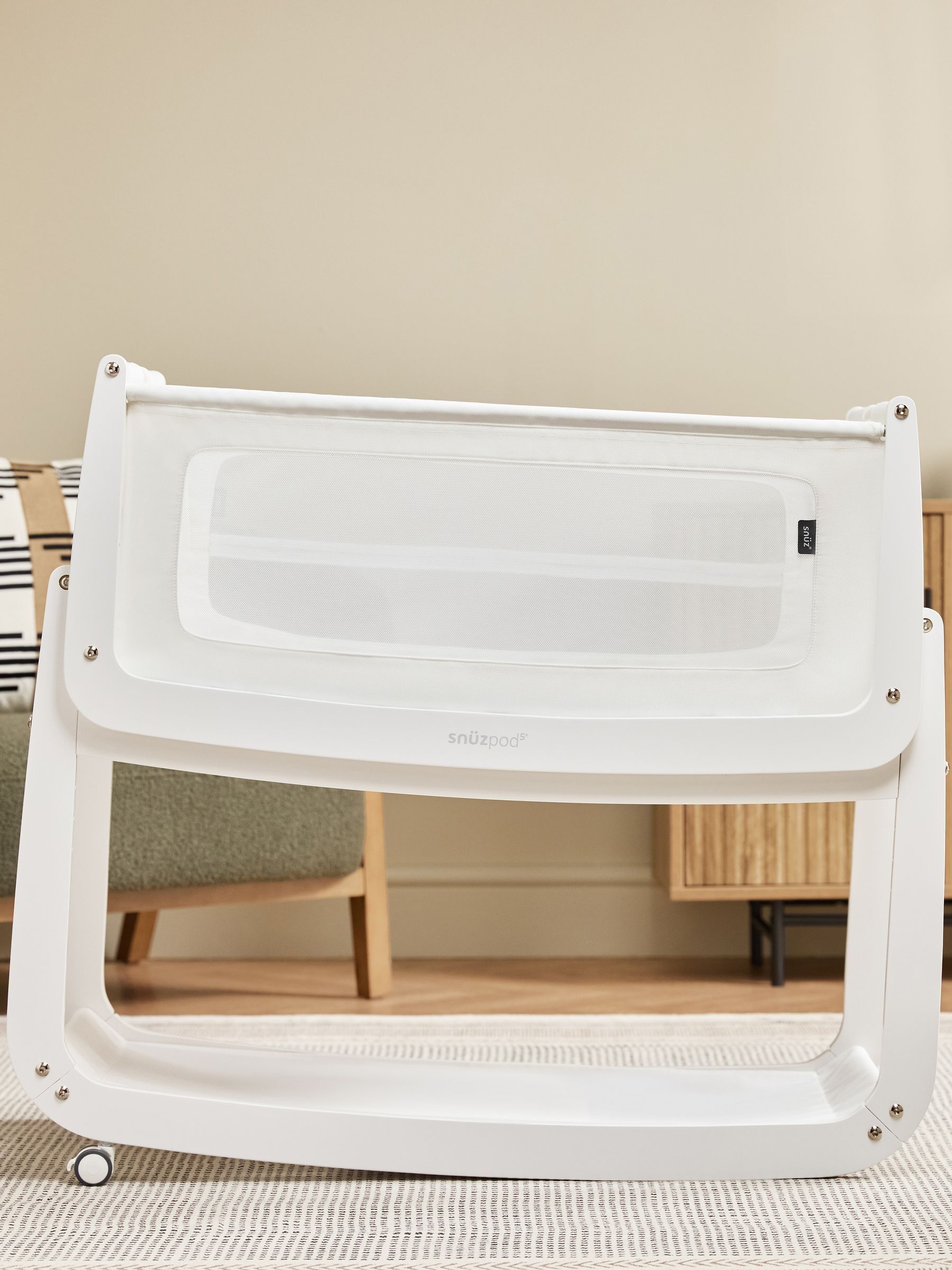 Snuz White SnuzPod 5 Bedside Crib - Image 6 of 8