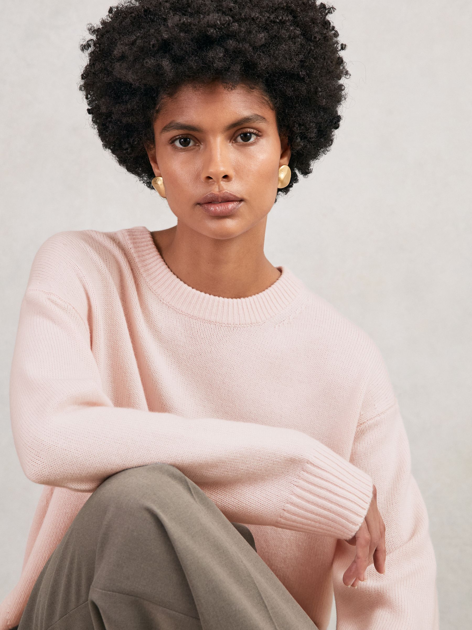 Wool-Cashmere Crew-Neck Jumper in Pink - Image 3 of 6