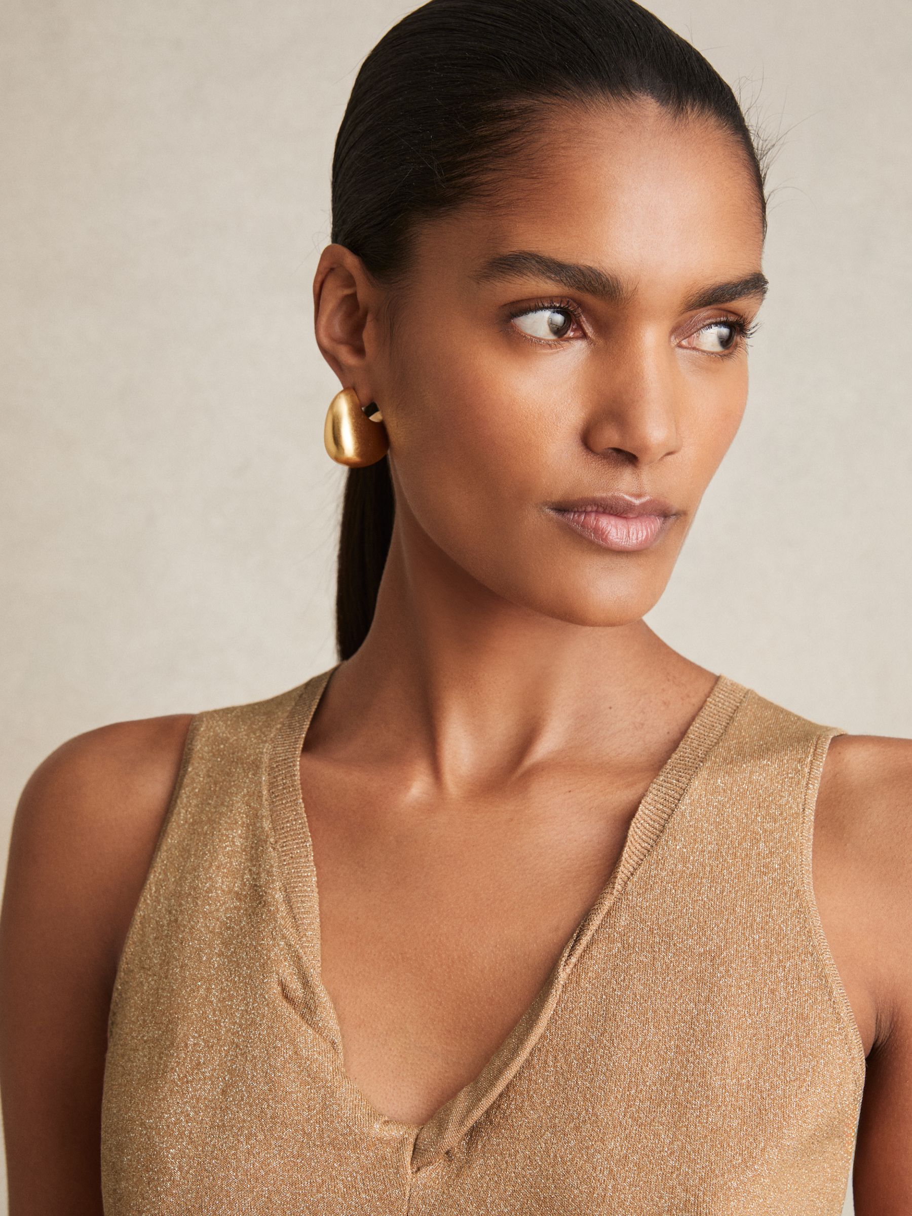 Metallic-Knit Twist-Neckline Vest in Gold - Image 4 of 6