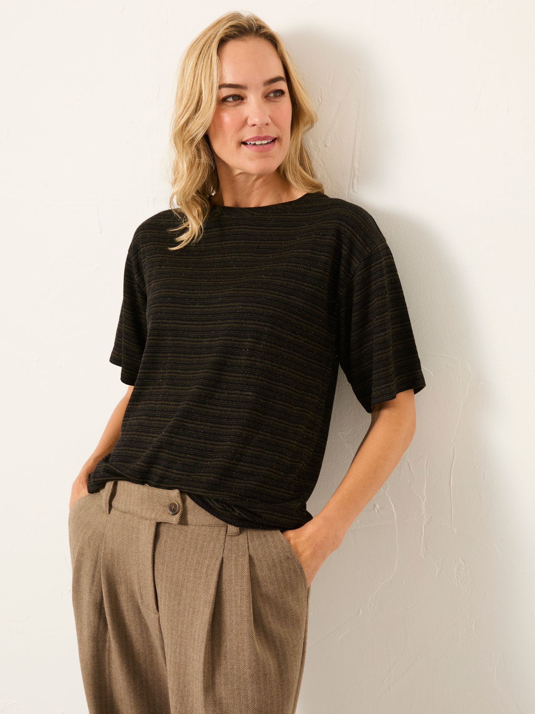 Short Sleeve Sparkle Round Neck Top