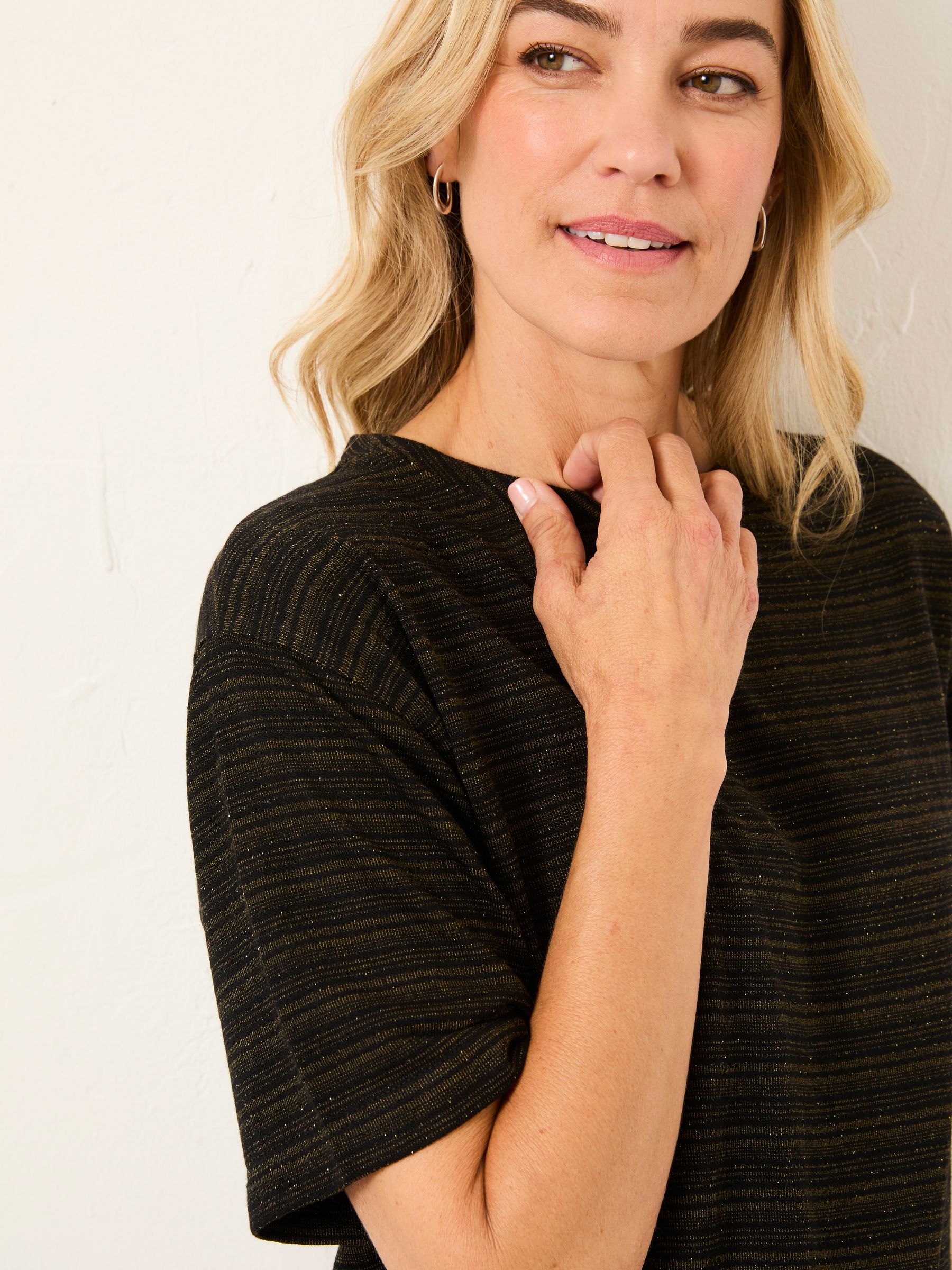 Maddie Black Short Sleeve Sparkle Top - Image 3 of 5