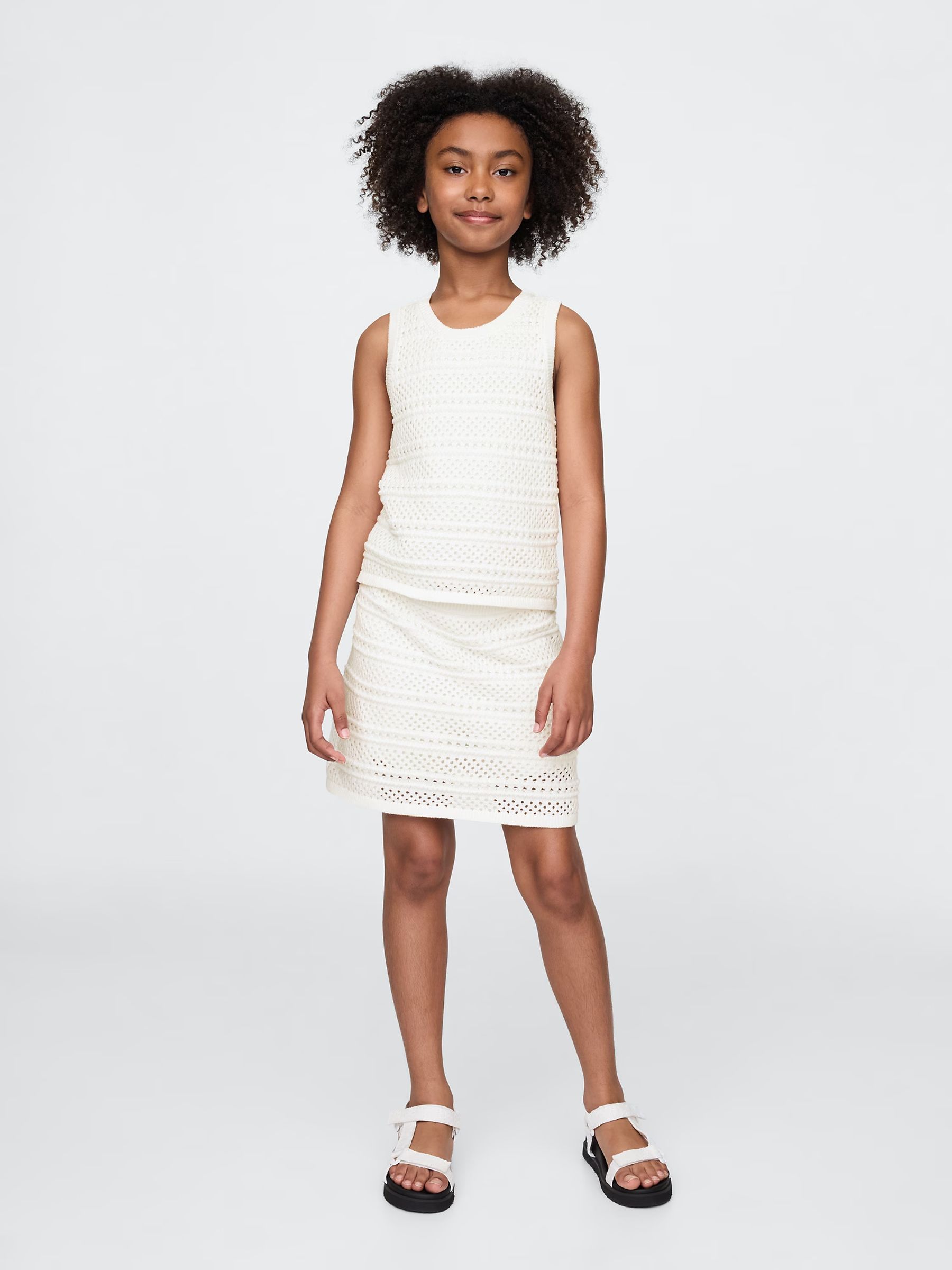 White Crochet Shell Vest - Image 3 of 5