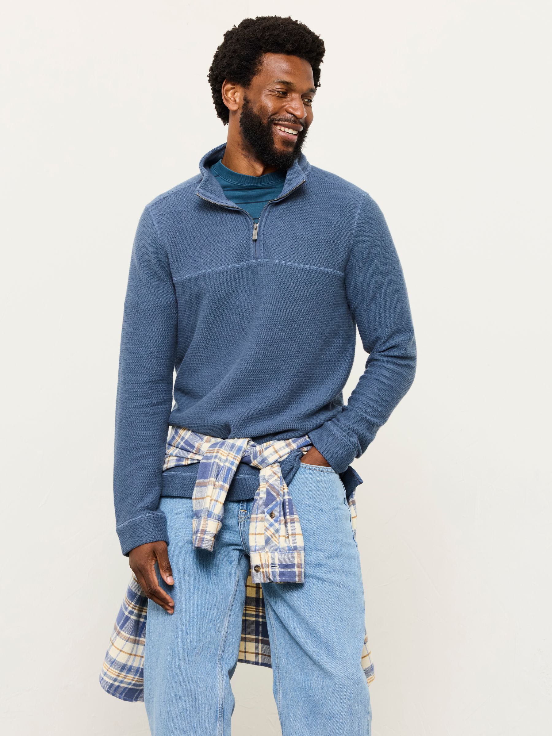 Trescowe Grey half zip sweat - Image 3 of 6