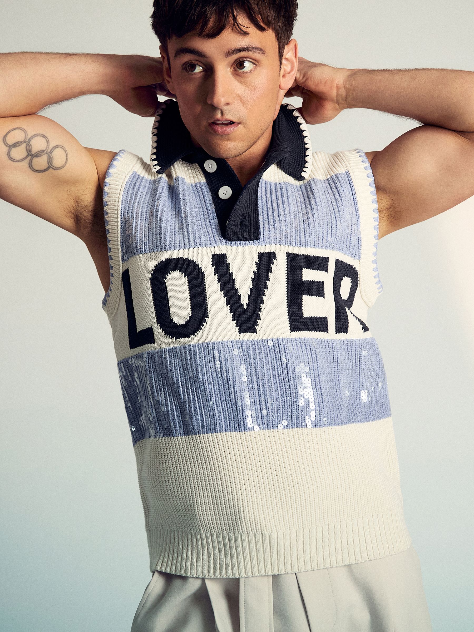 Reiss | Tom Daley Stripe Polo Vest in Soft Blue - Image 1 of 7