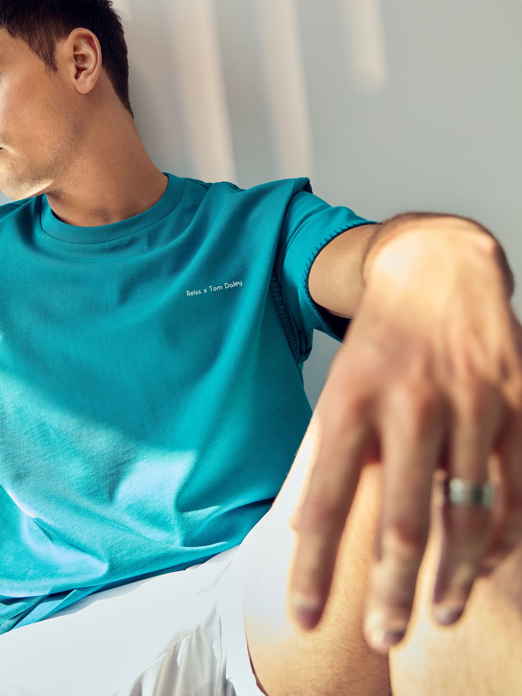 Reiss | Tom Daley Graphic-Print T-Shirt in Teal Green - Image 4 of 5