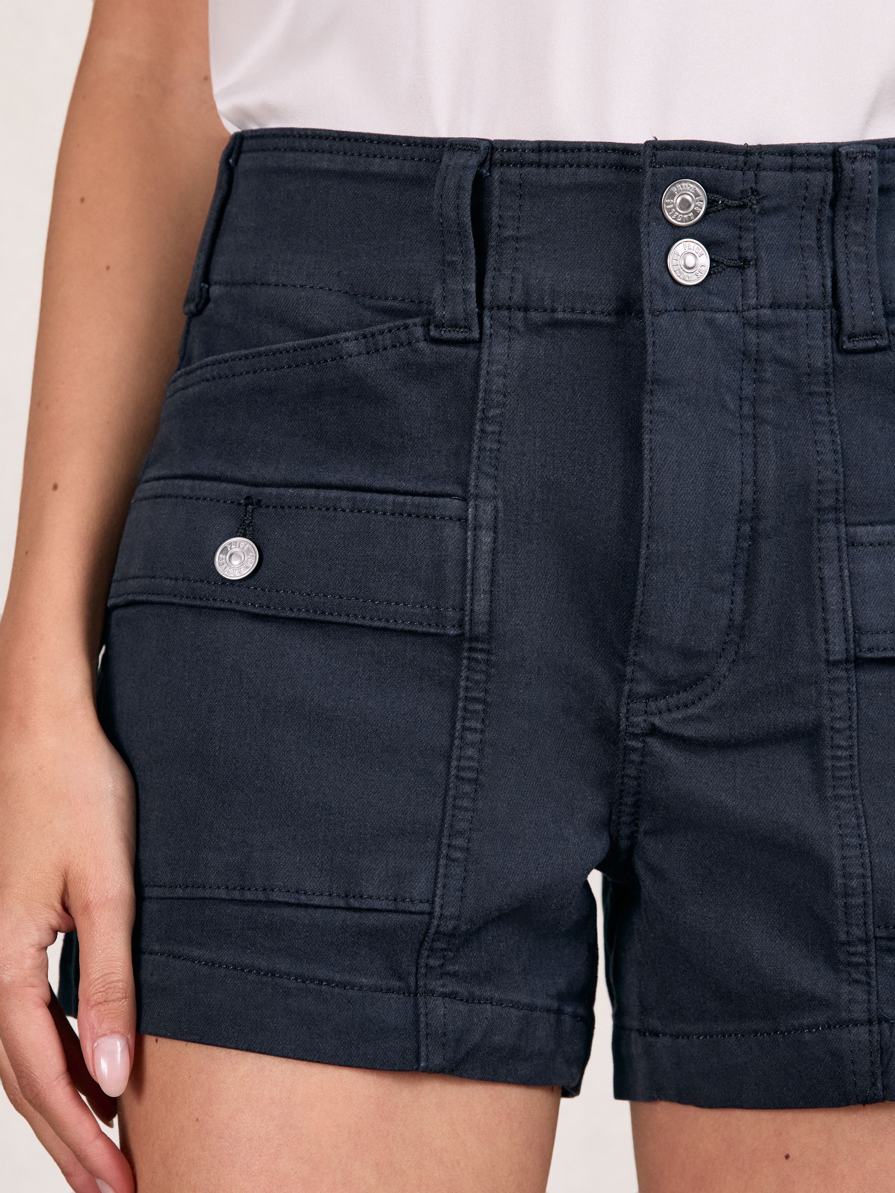 Paige Cargo Shorts in Navy - Image 3 of 5