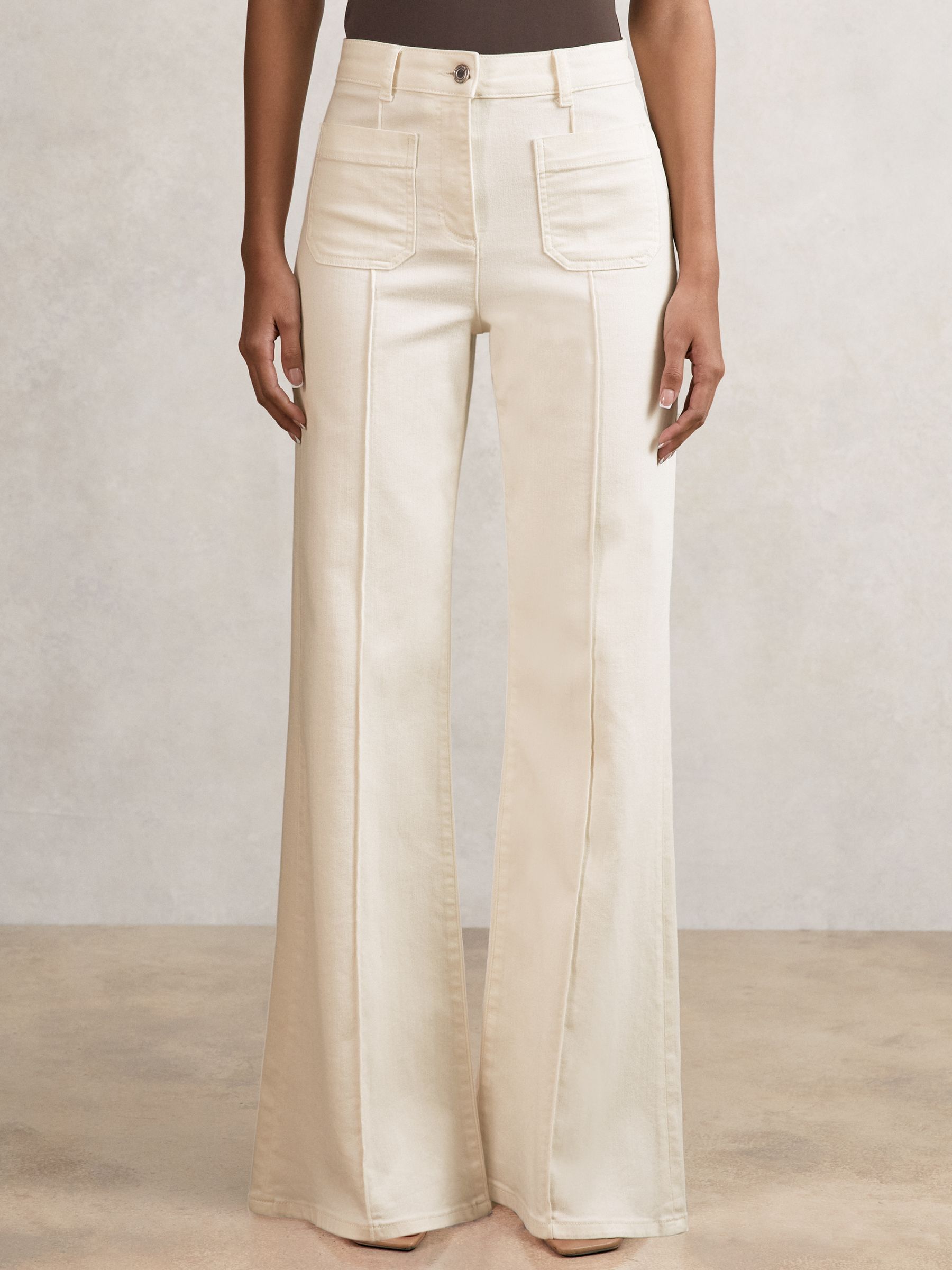 Patch-Pocket Flared Jeans in Ecru - Image 3 of 6