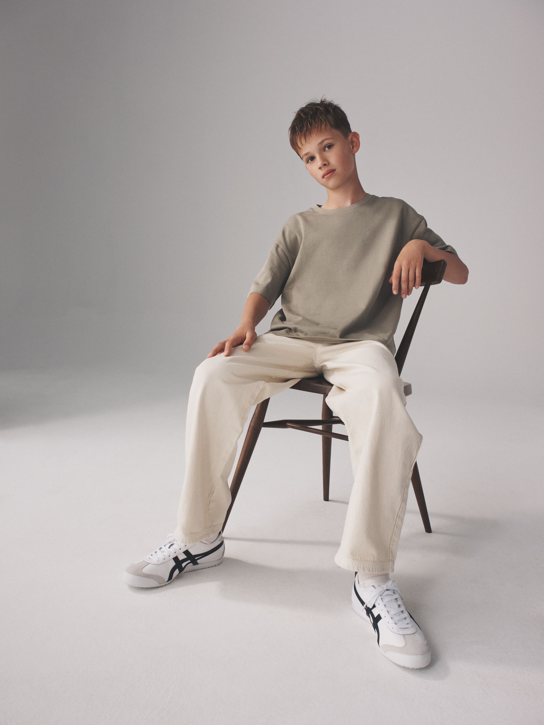 Black/Grey Marl/Green/White - 4 Pack Oversized Short Sleeve Heavyweight Cotton T-Shirts - Image 4 of 12