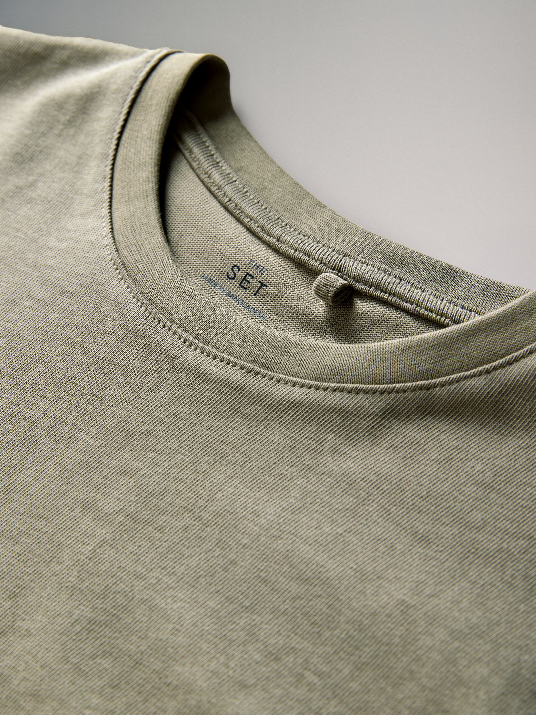 Black/Grey Marl/Green/White 4 Pack Oversized Short Sleeve Heavyweight Cotton T-Shirts - Image 6 of 6