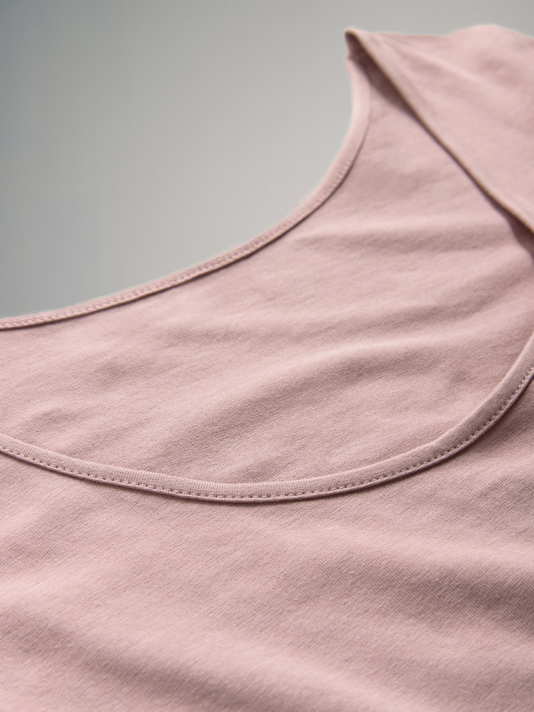 Navy Blue/Chocolate Brown/Dark Red/Mid Pink 4 Pack Scoop Back Long Sleeved T-Shirts - Image 6 of 6